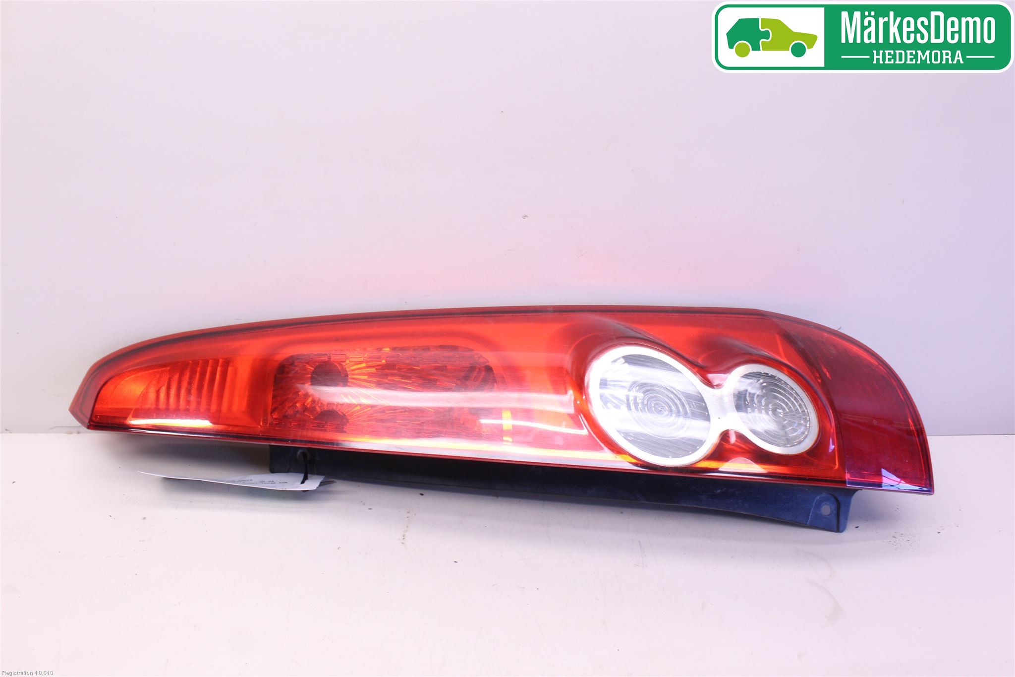 Ford FIESTA     06-08 Bakljus Höger