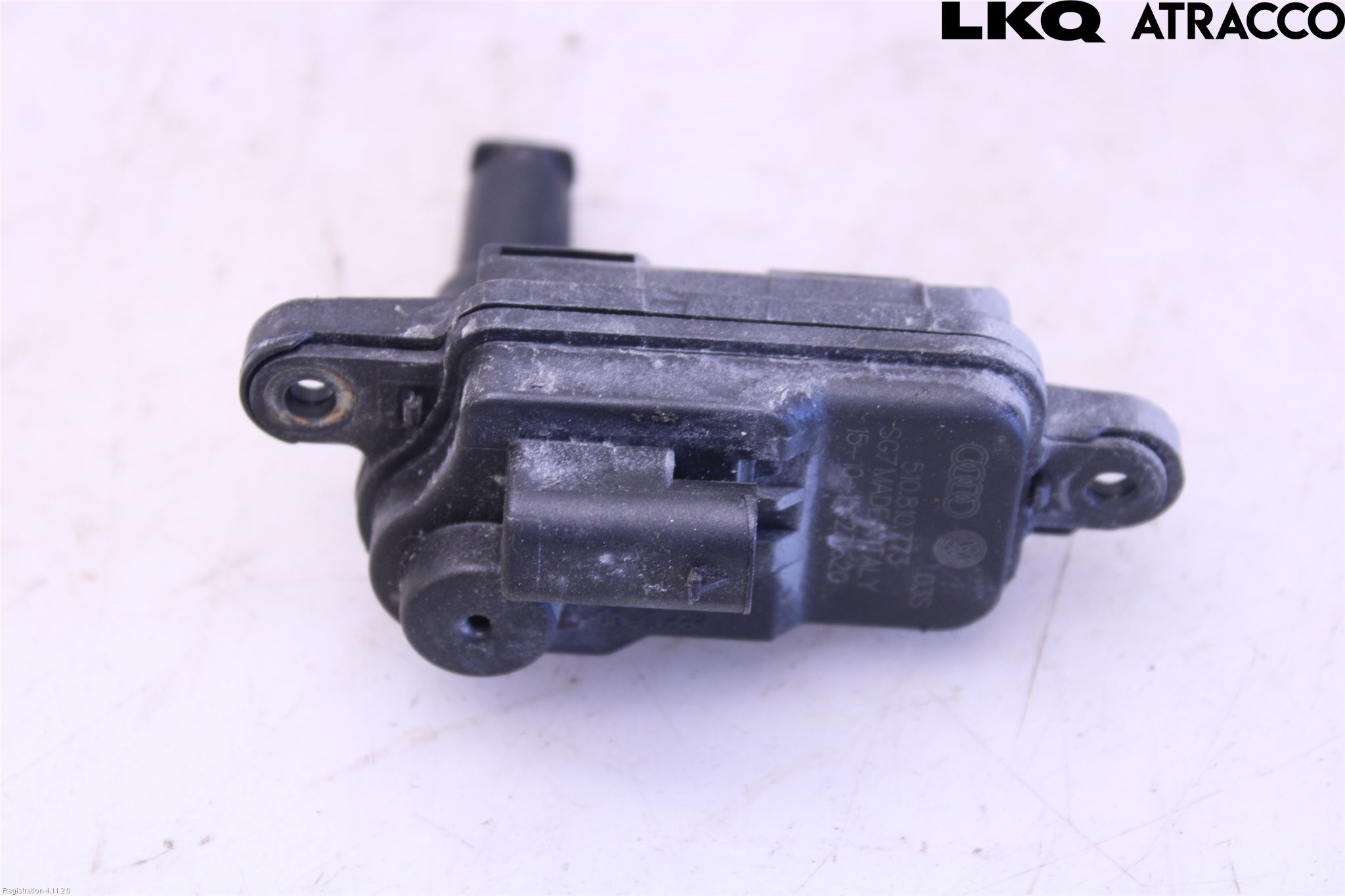 Volkswagen VW PASSAT 15-19 Tanklucka
