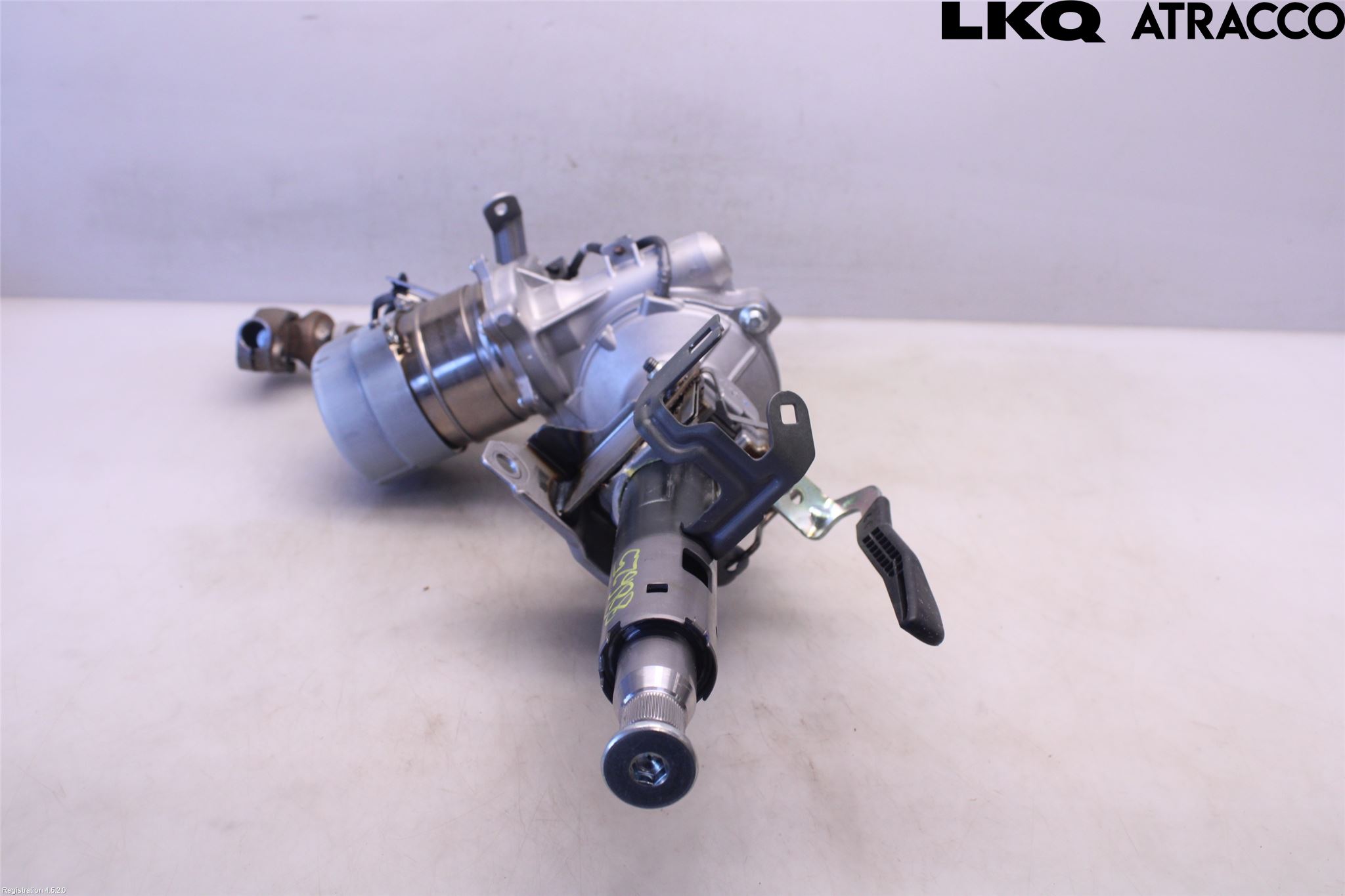 Toyota YARIS CROSS XP21 21- Rattaxelagg Med Inb Servo