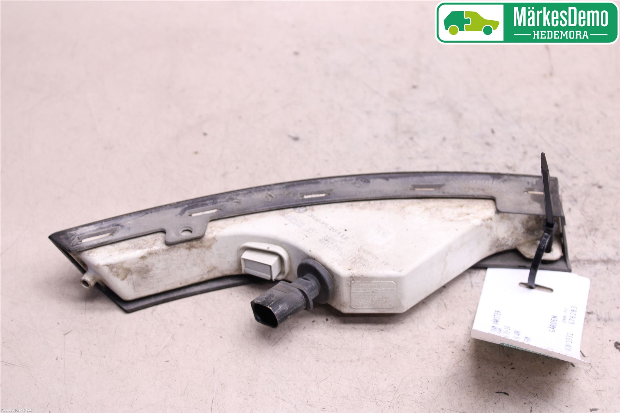 Volkswagen VW PASSAT 05-11 Blinkers Fram Vänster