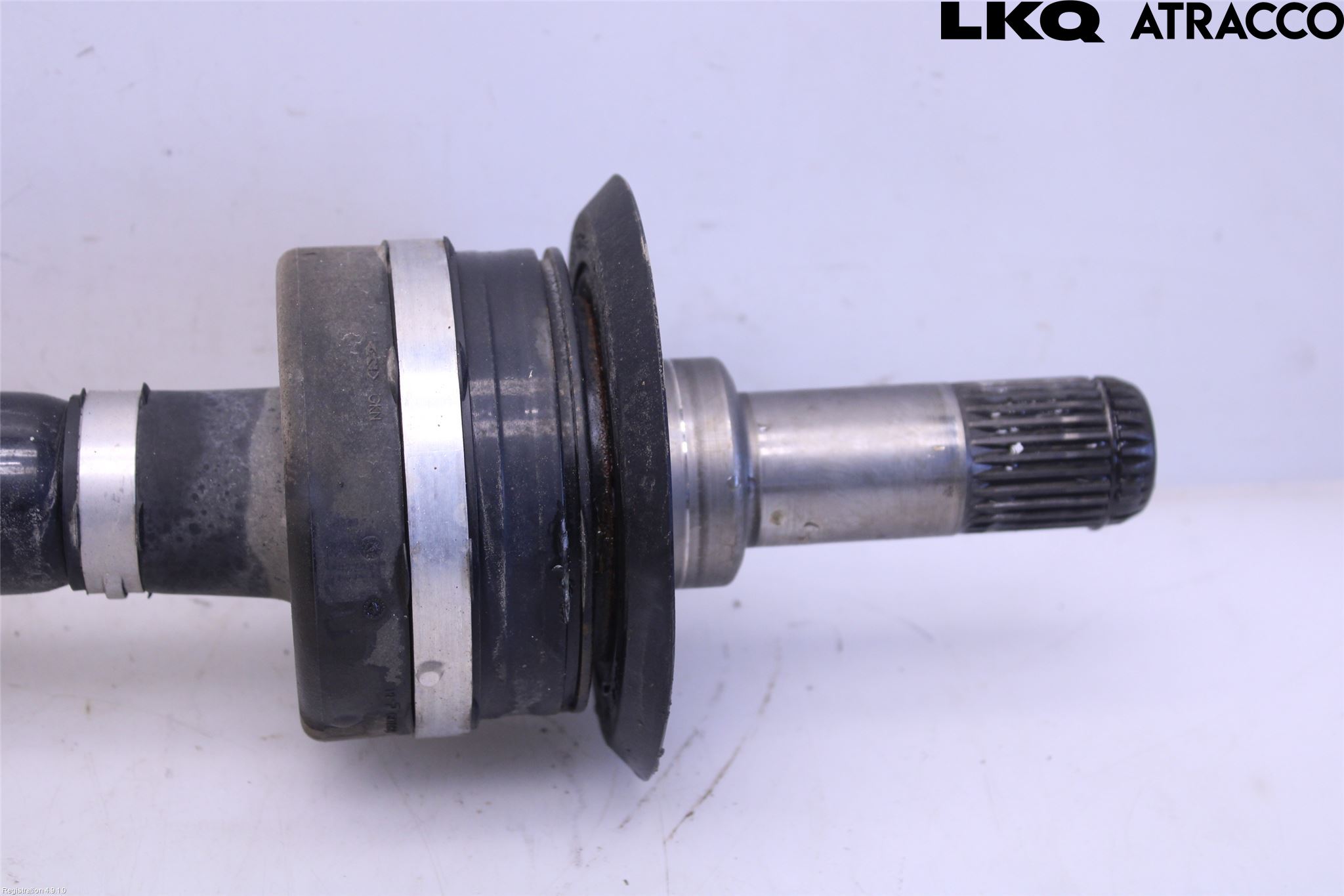 BMW 5 G30/G31/F90 17-23 Drivaxel Bak Vänster