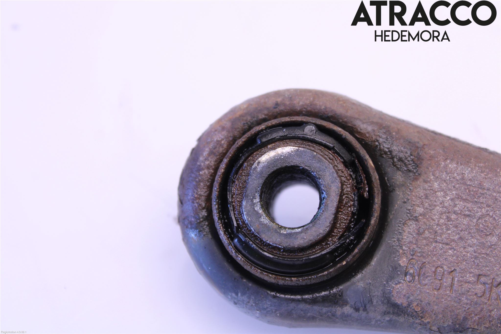 Volvo XC70 08-13 Bärarm Bak Vänster