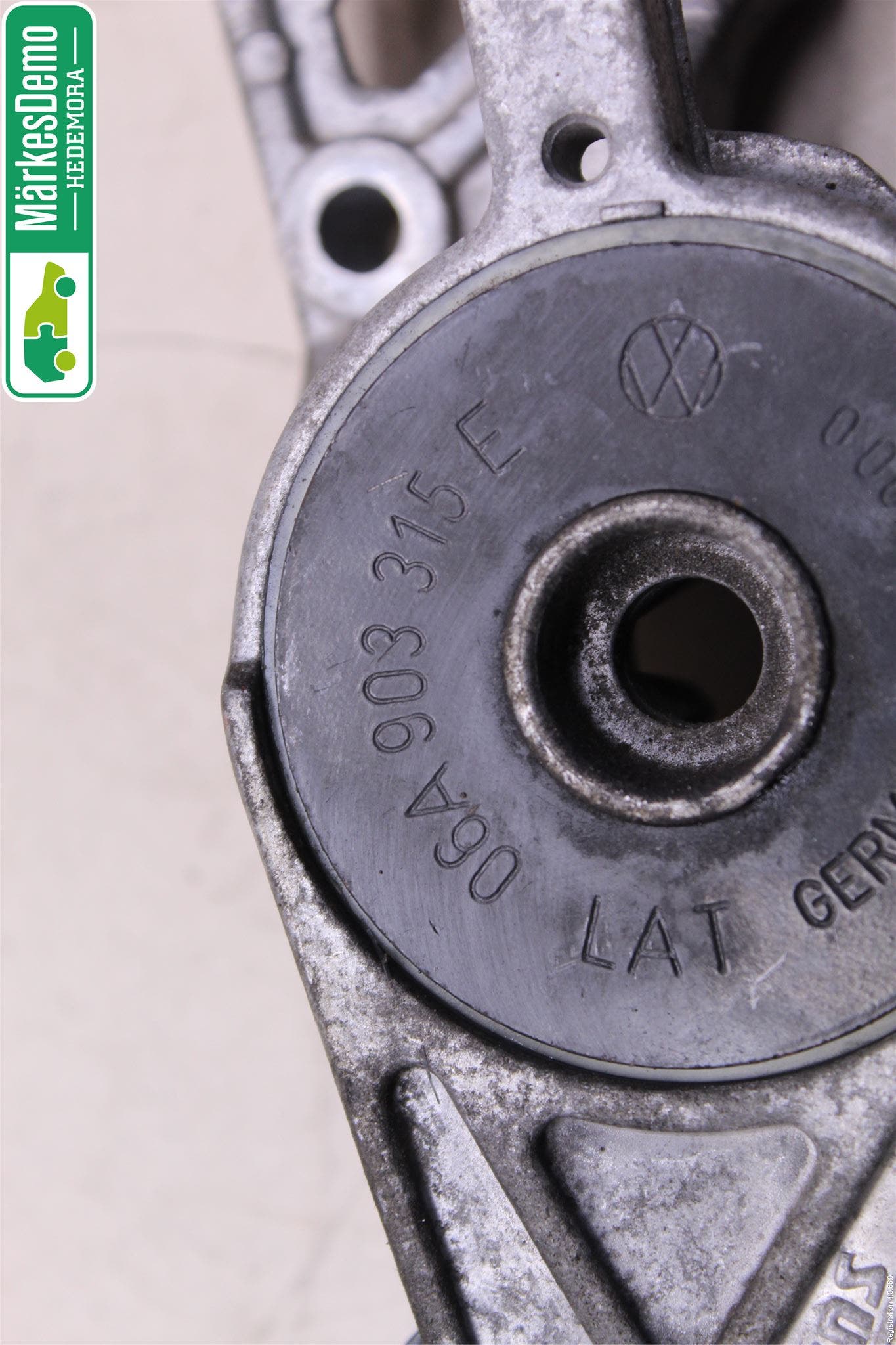 Volkswagen VW GOLF IV 98-06 Remspännare