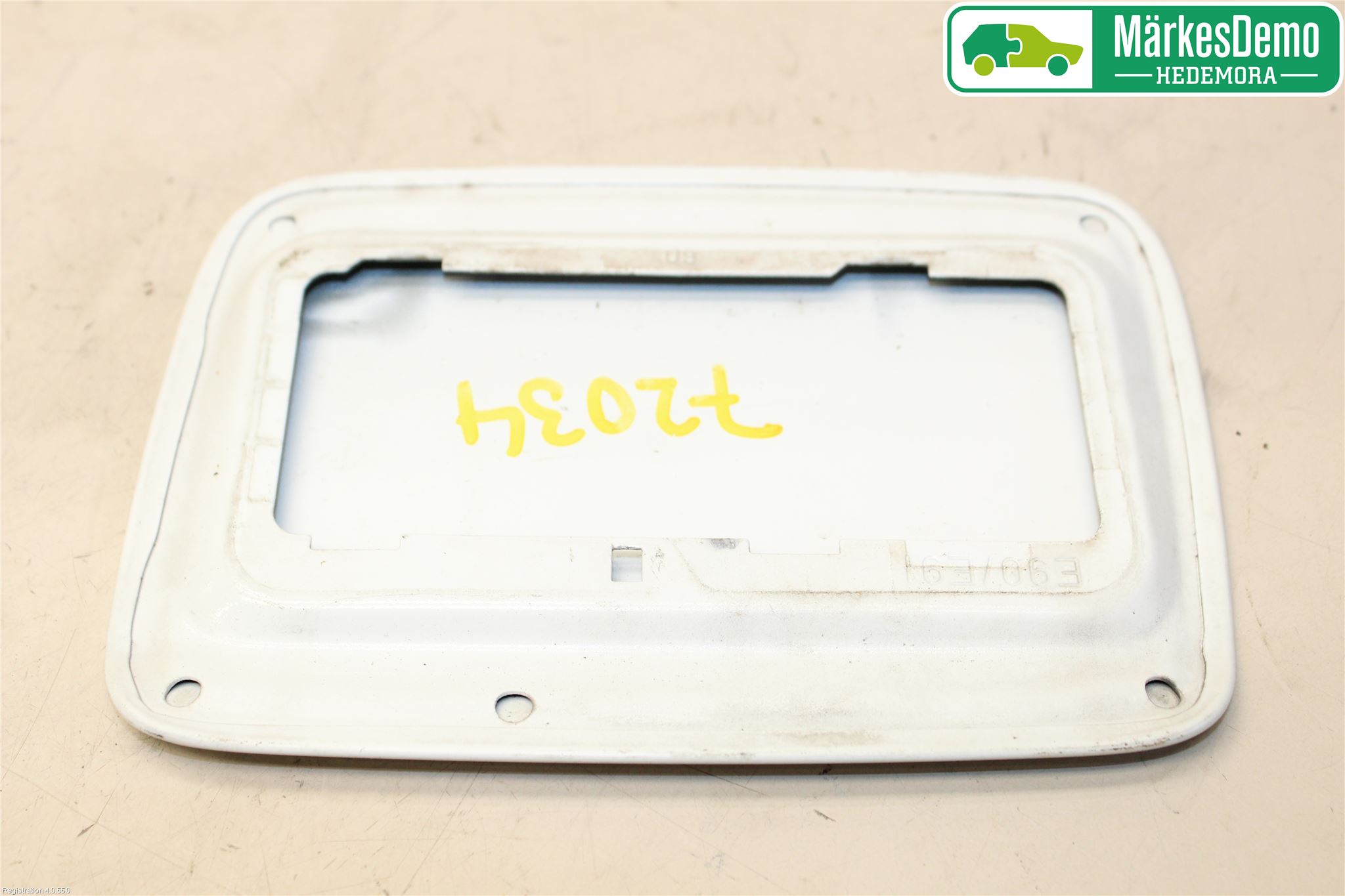 BMW 3 E90/91 SED/TOU 05-12 Tanklucka