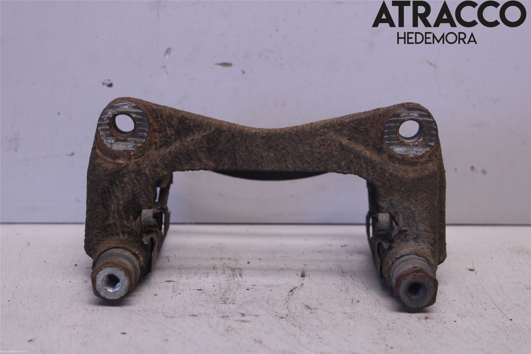 Suzuki SWIFT 11-16 Bromsokshållare