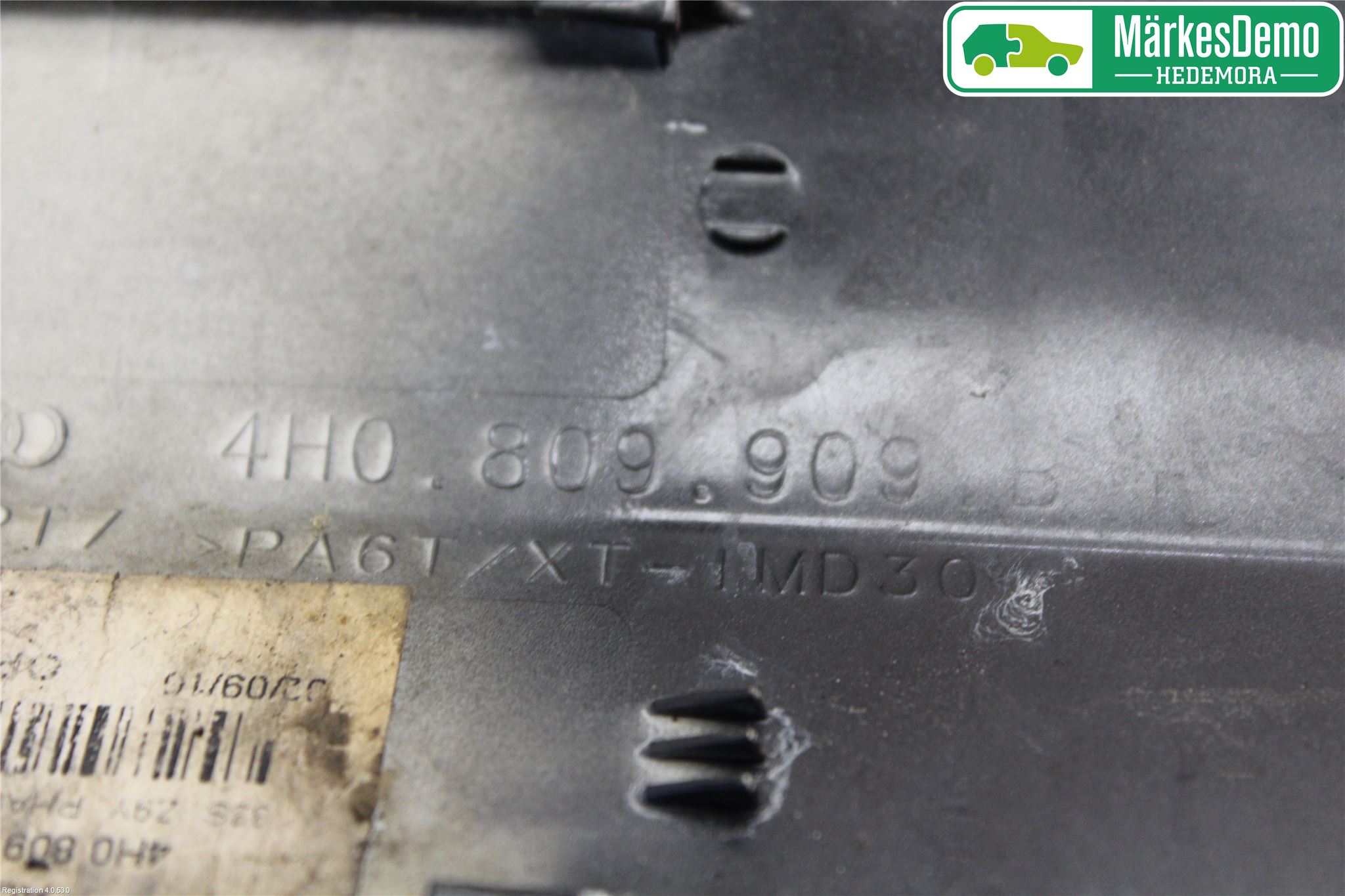 Audi A8/S8 4H 10-17 Tanklucka