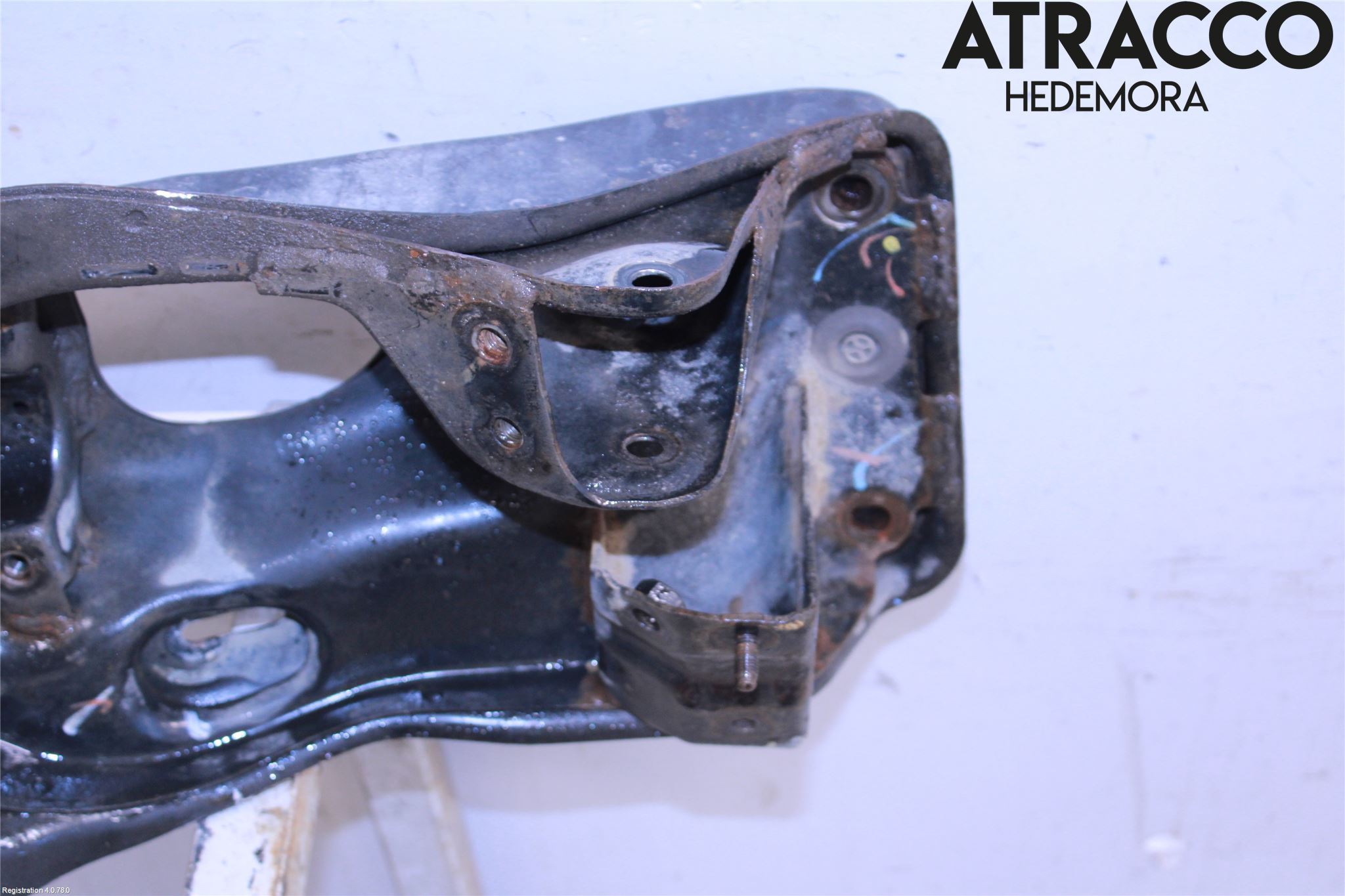 Subaru B9 TRIBECA  06-07 Framvagnsbalk