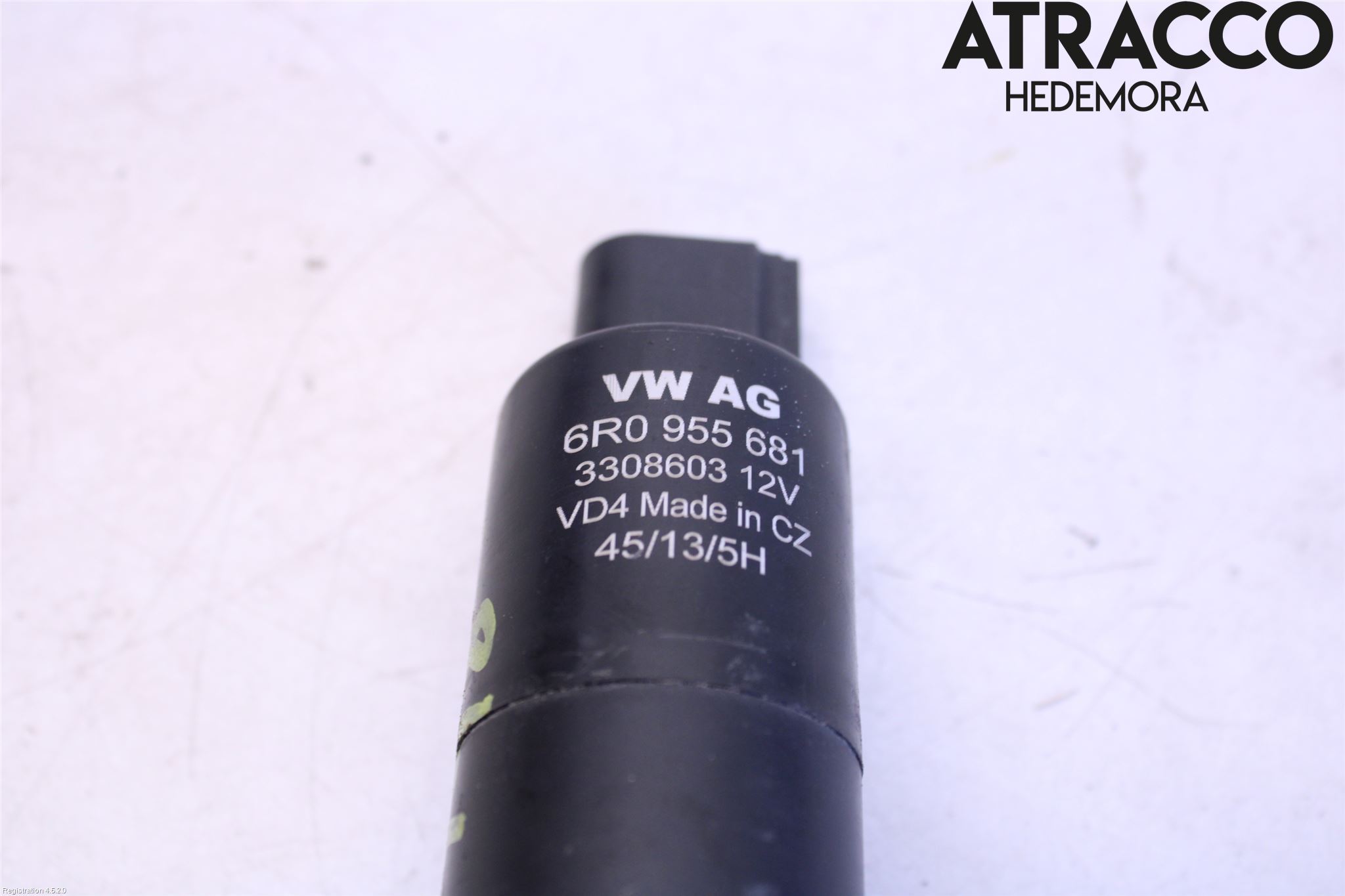 Volkswagen VW TIGUAN 07-16 Spolarpump Vindruta