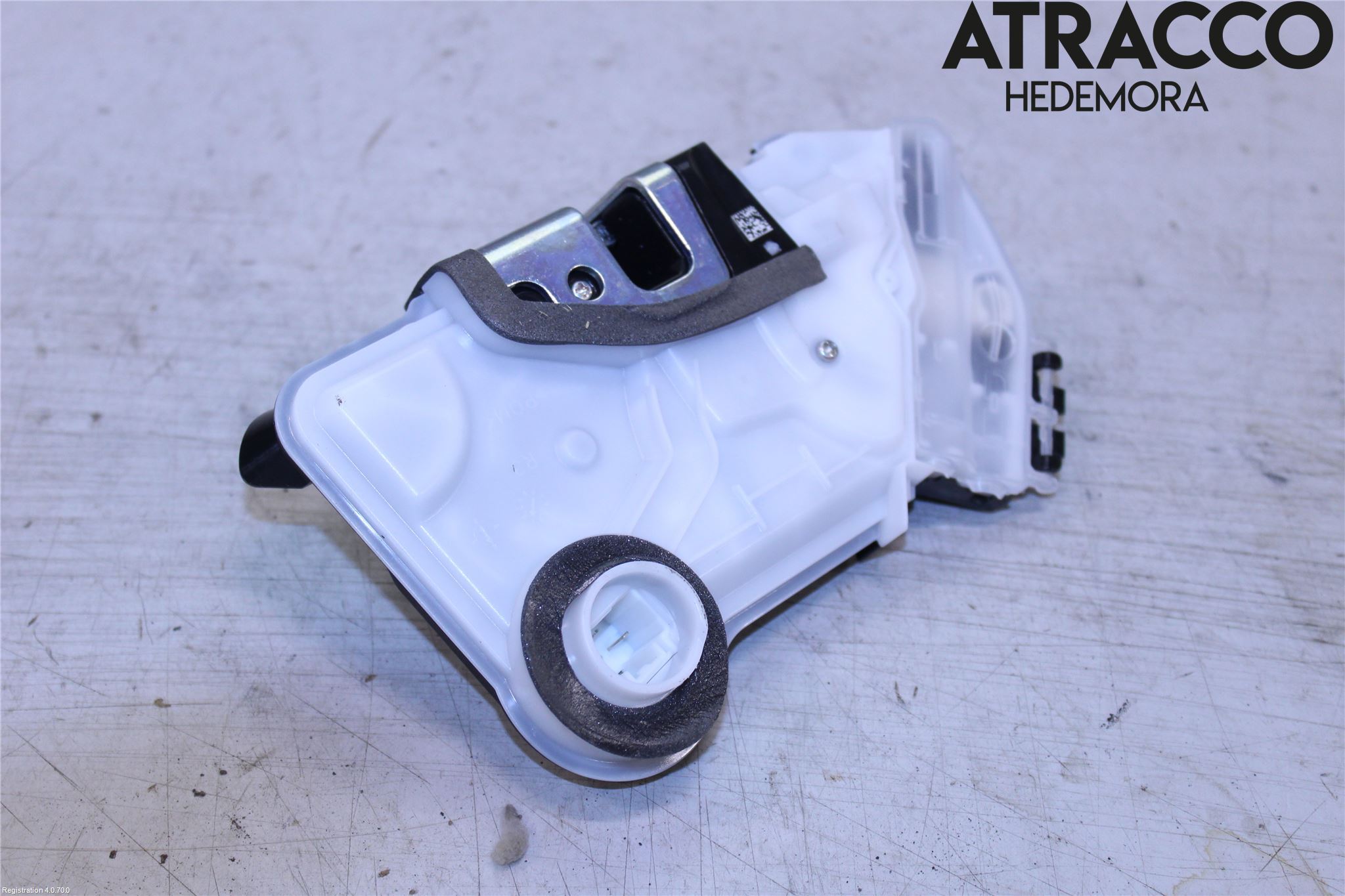 Toyota RAV4 19- Låskista-Dörrlås