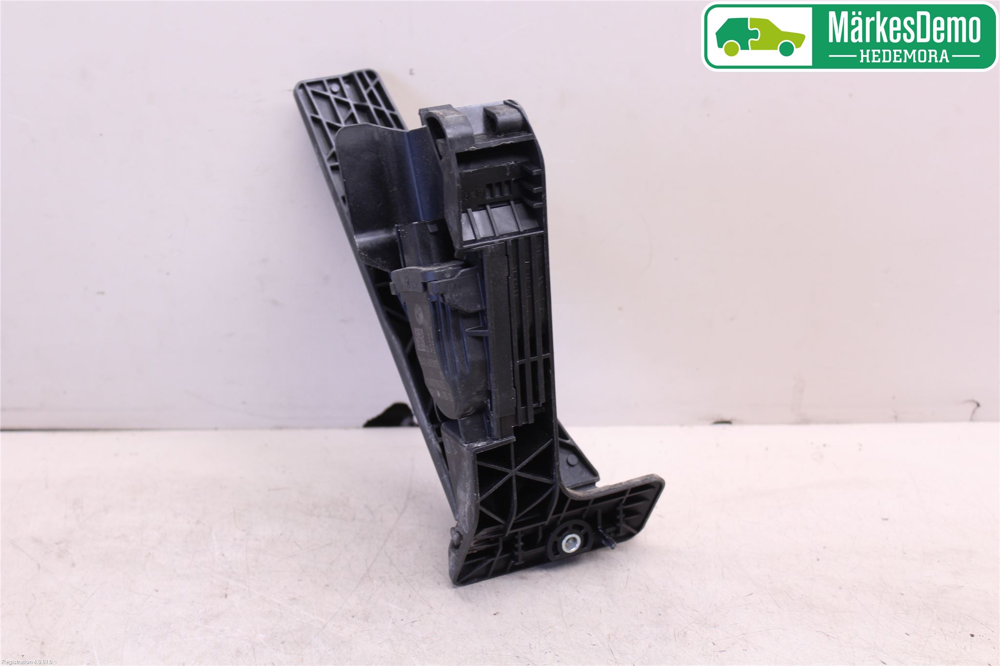 BMW 3 F30/F31/F80 12-19 Gaspedal