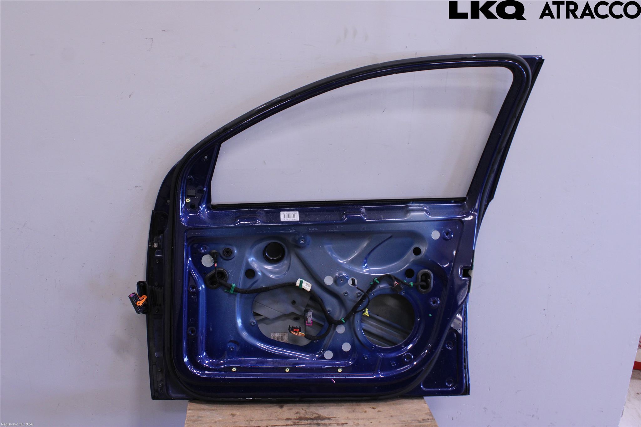 Volkswagen VW GOLF V 04-09 Dörr Fram Höger