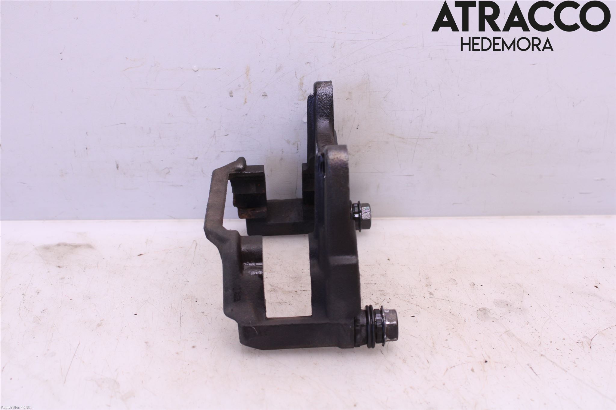 Audi A6 F2/C8 19- Bromsokshållare