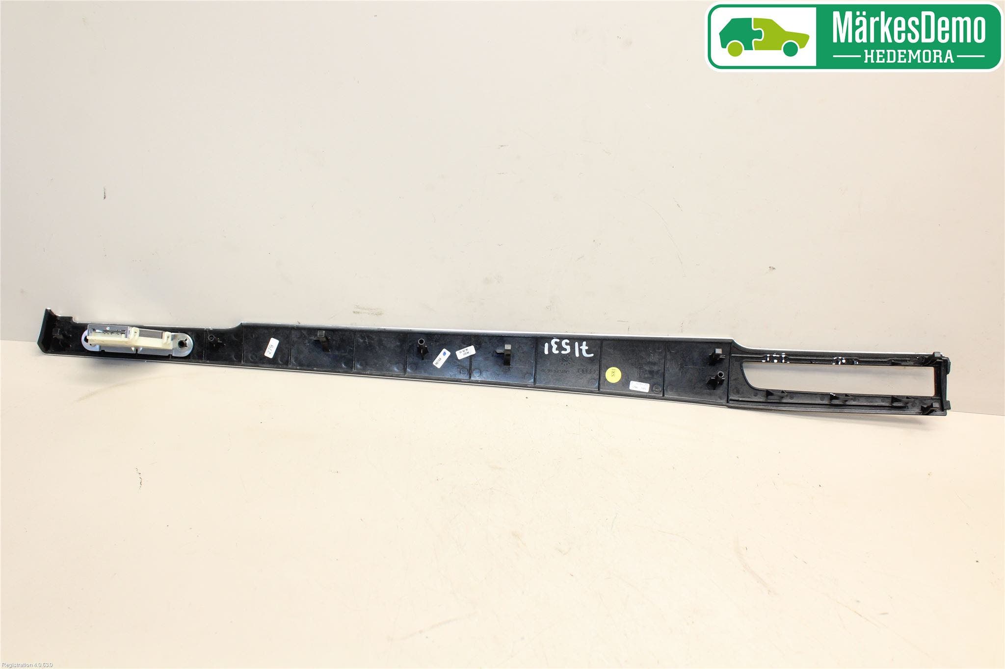 Audi A8/S8 4H 10-17 Instrumentbräda Inlägg-Dekorlist
