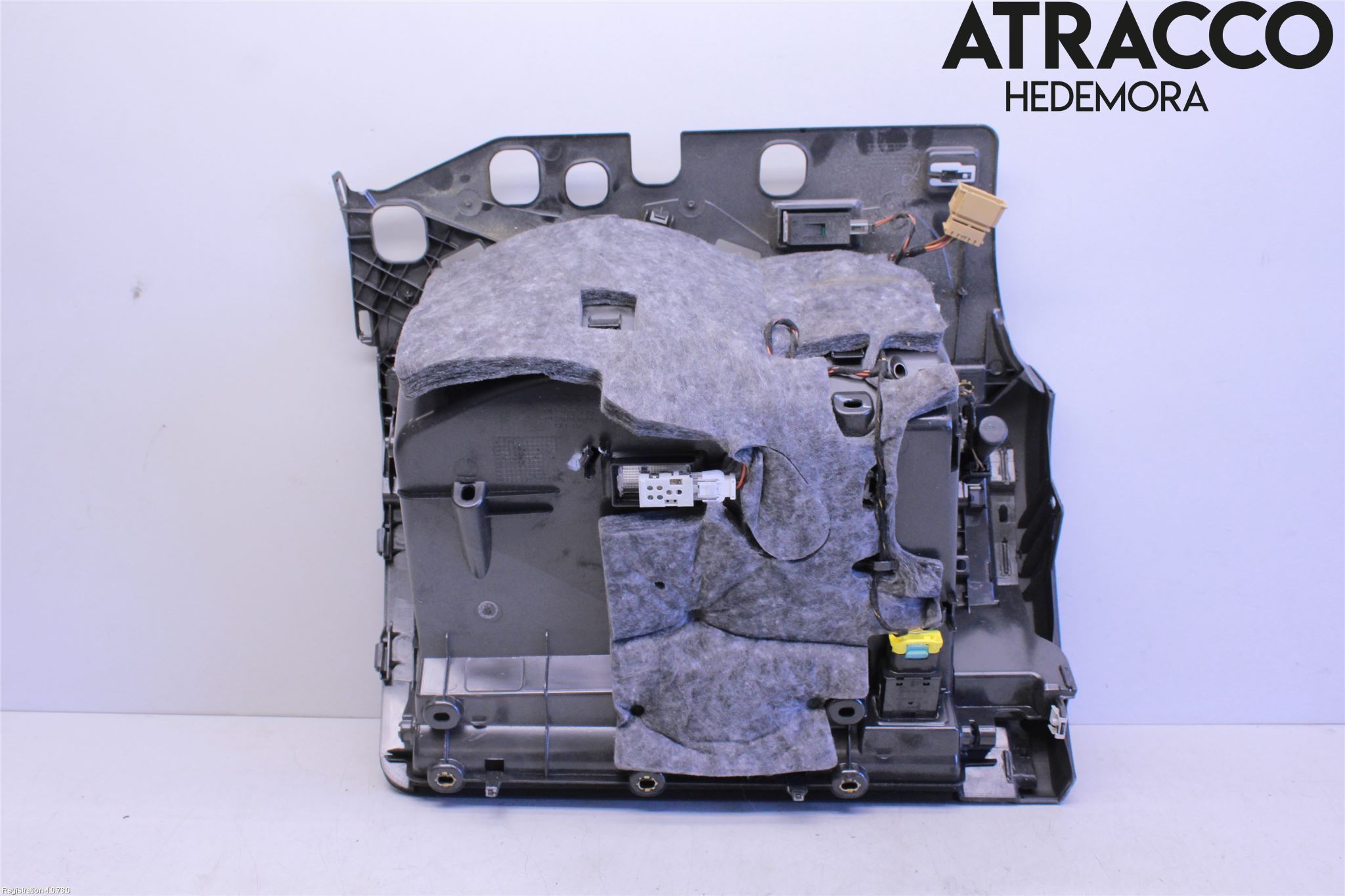 Audi A4/S4 08-11 Handskfack