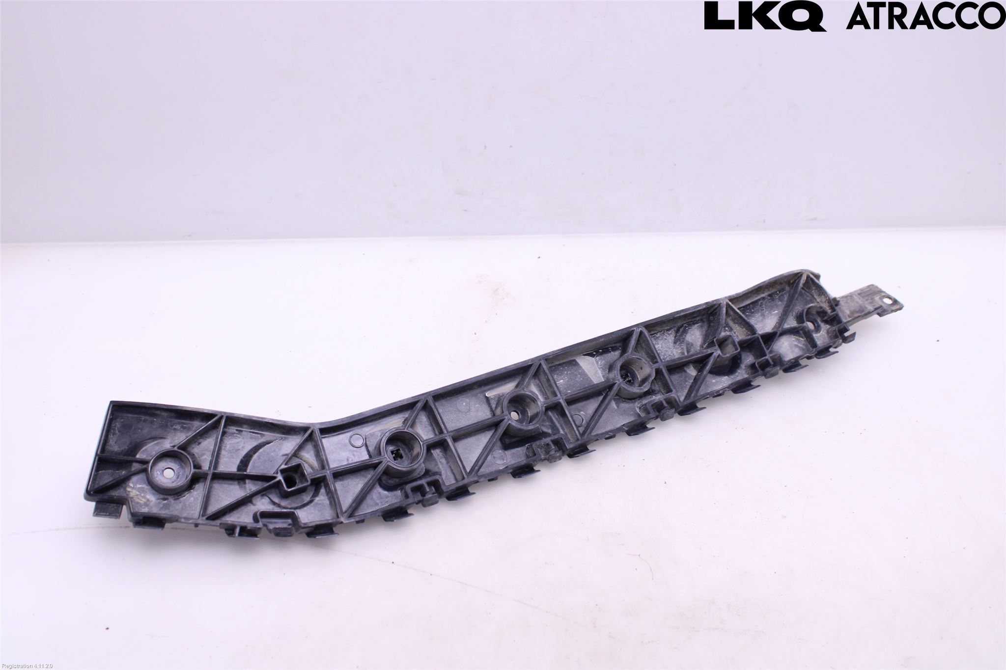 Ford EXPLORER 93-23 Stötfångarfäste Bak Vä