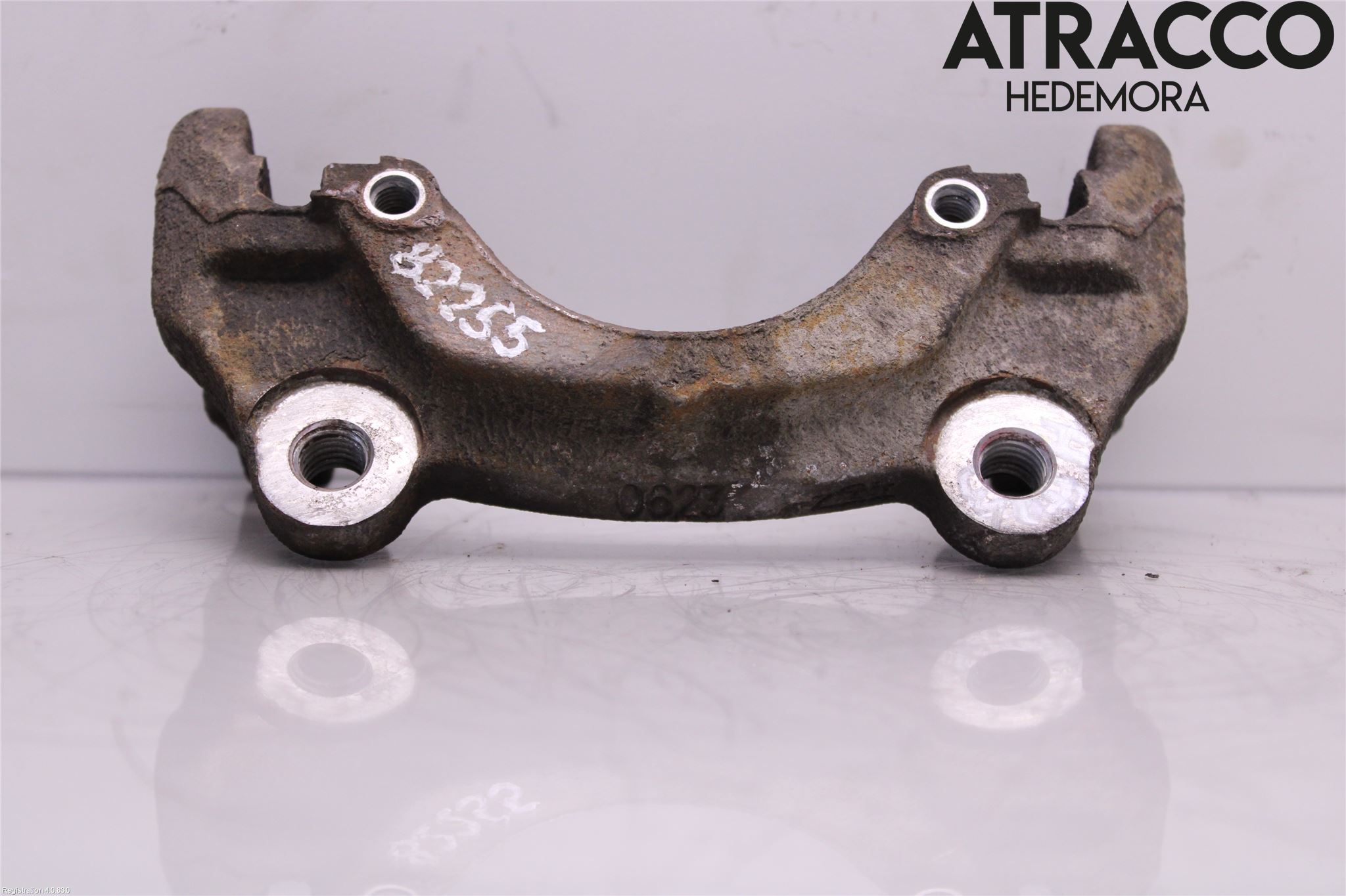 Opel VECTRA C 06-08 Bromsokshållare