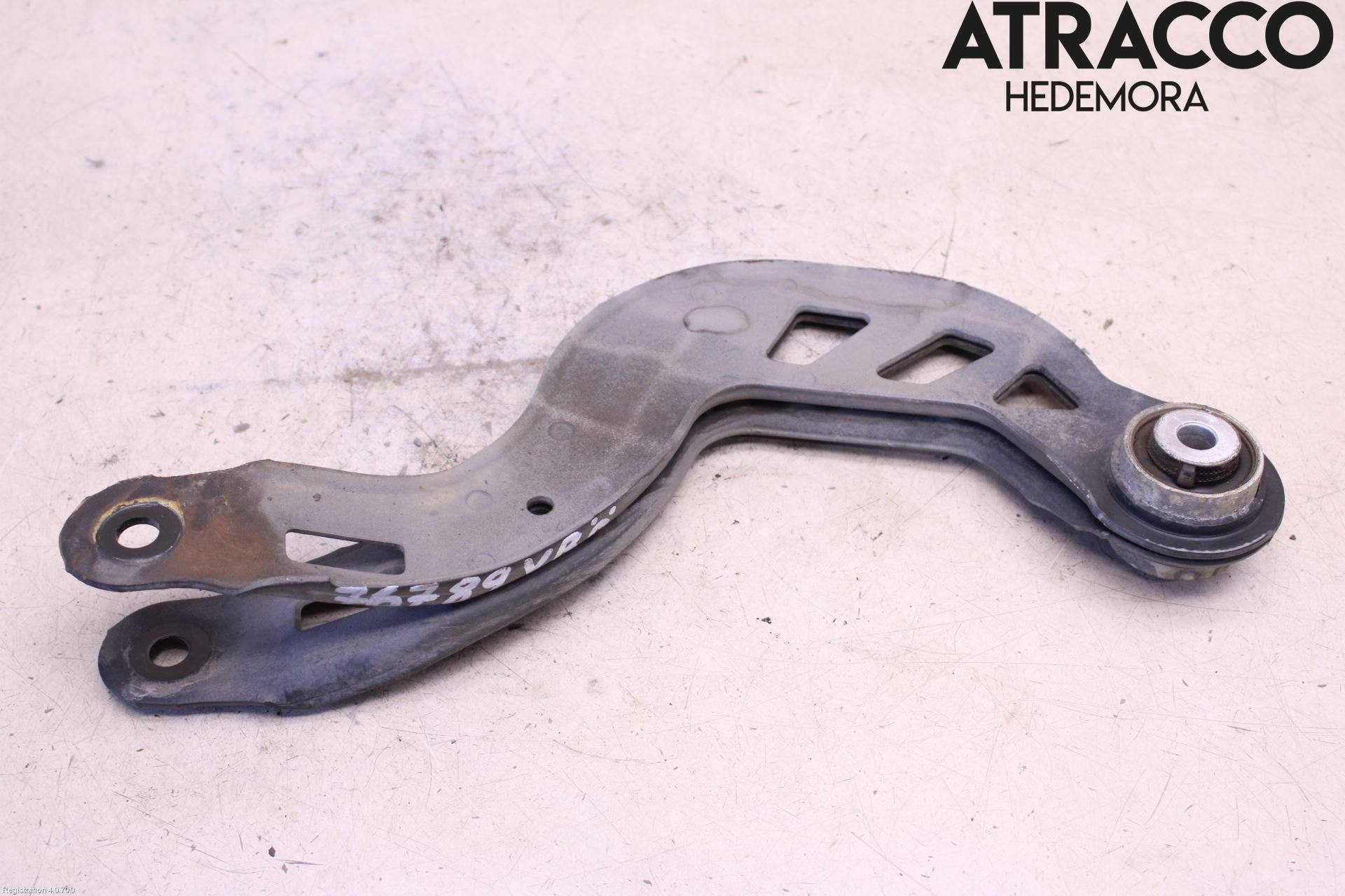 Mercedes-Benz MB CLA-KLASS (C117/X117) 13-19 Bärarm Bak Övre Vänster