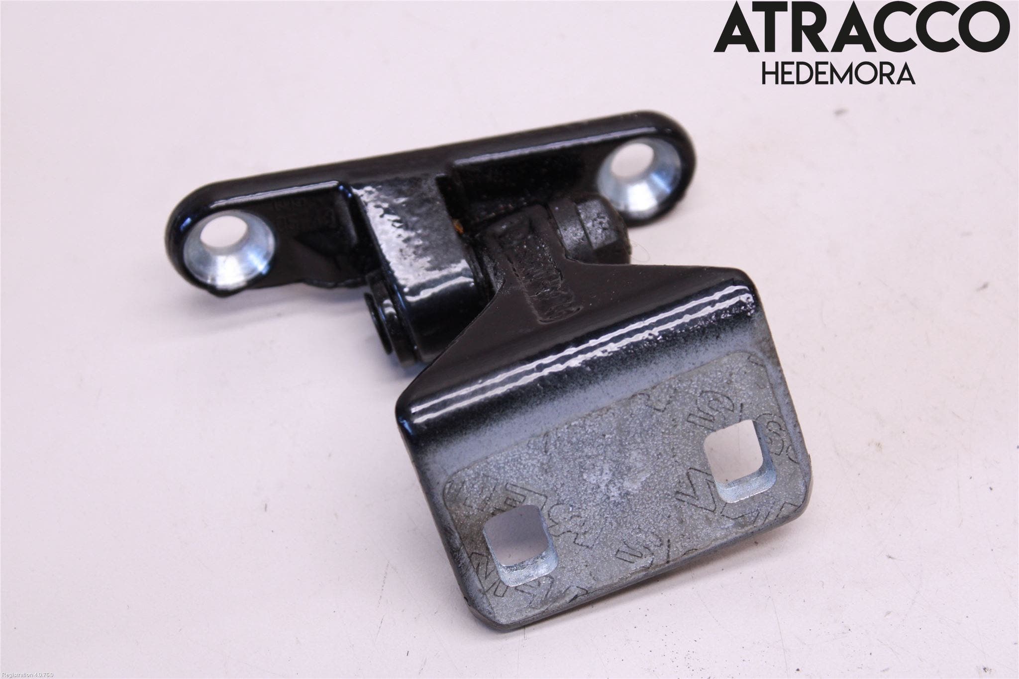 Mercedes-Benz MB C (203) 00-07 Dörrgångjärn