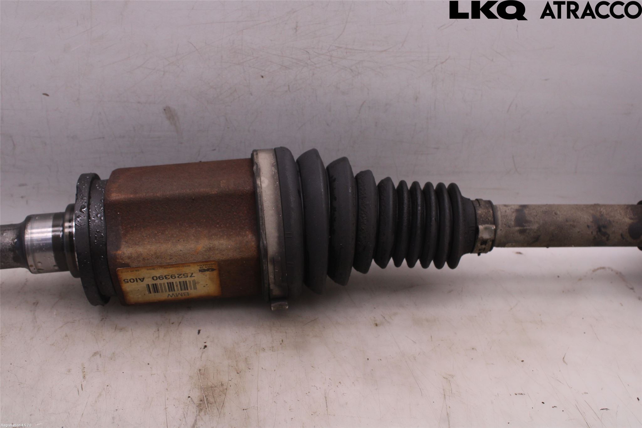 BMW 3 E90/91 SED/TOU 05-12 Drivaxel Fram Höger