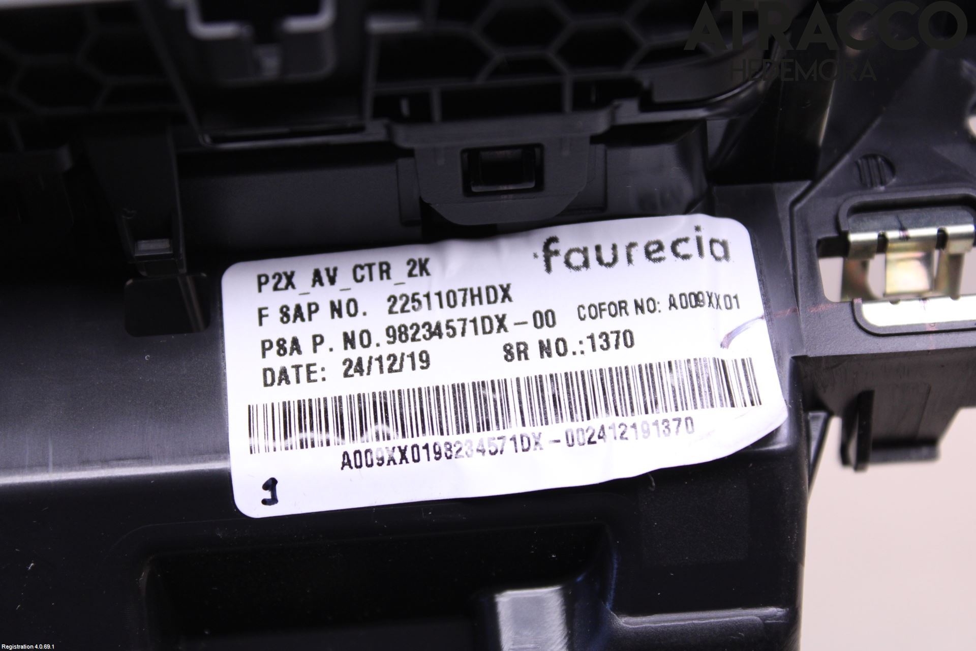 Peugeot 208/E-208 20- Defrosterkanal-Munstycke