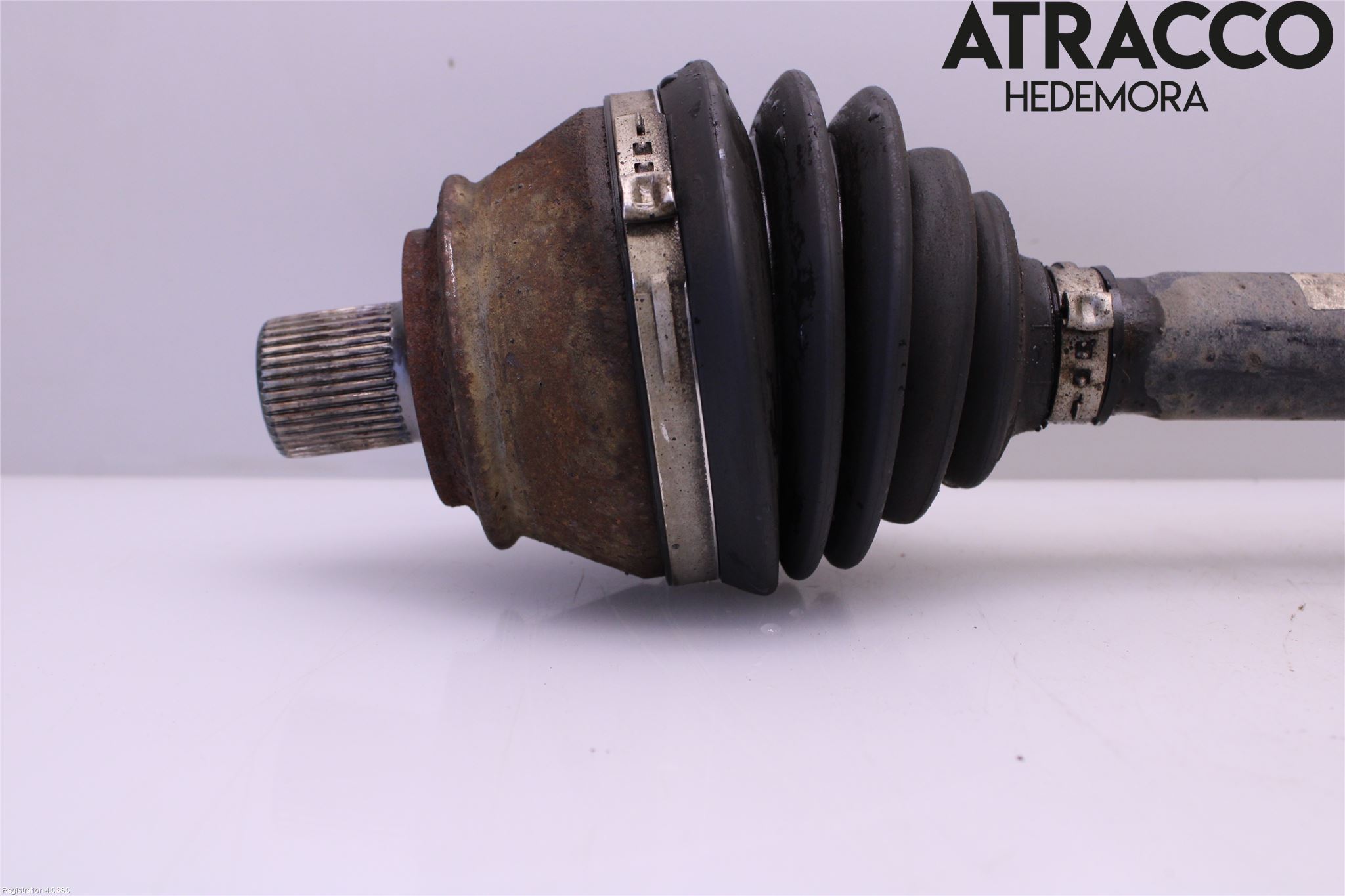 Audi A6/S6     05-11 Drivaxel Fram Höger