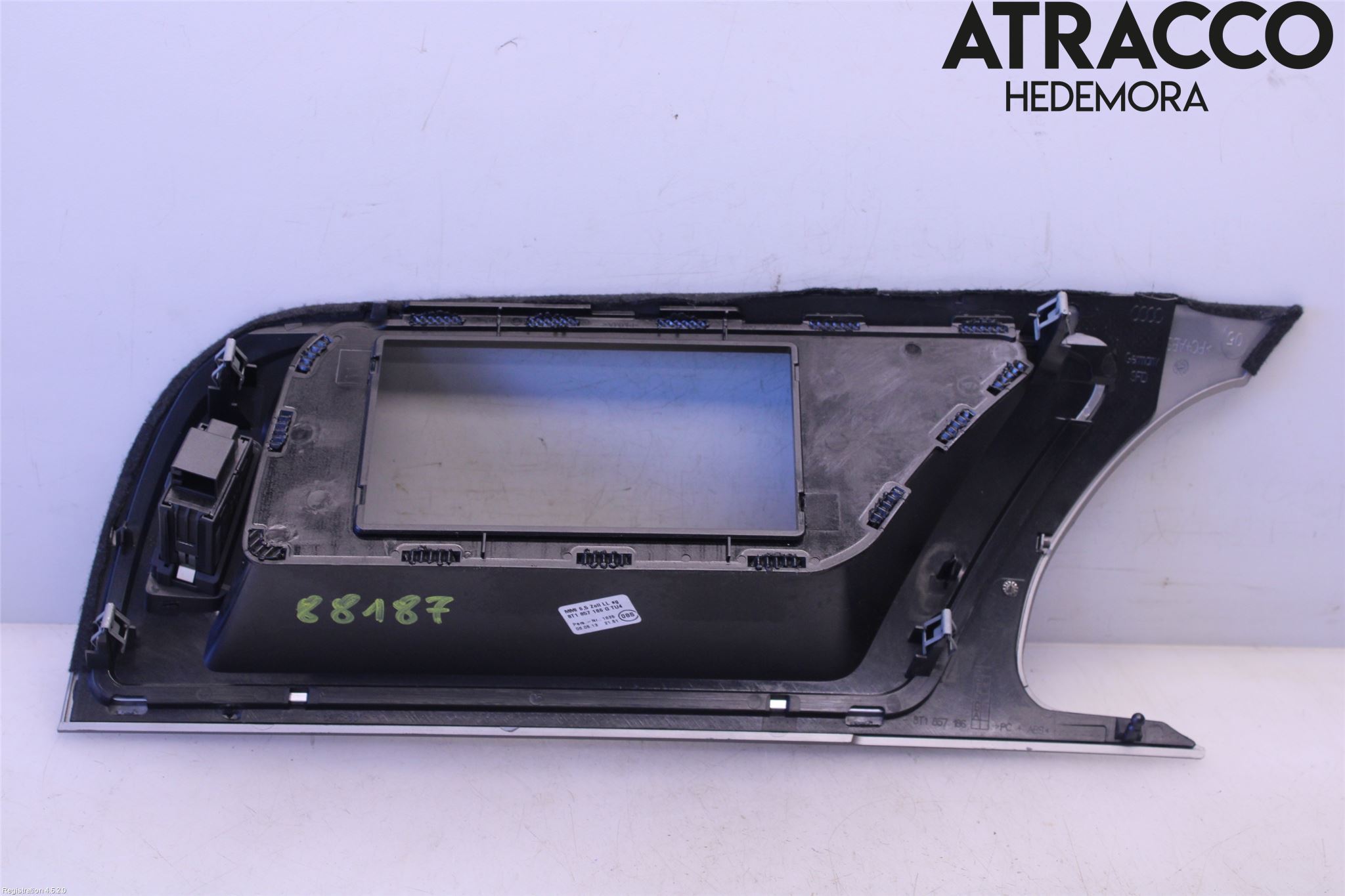 Audi A5 07-16 Instrument-Radio Sarg