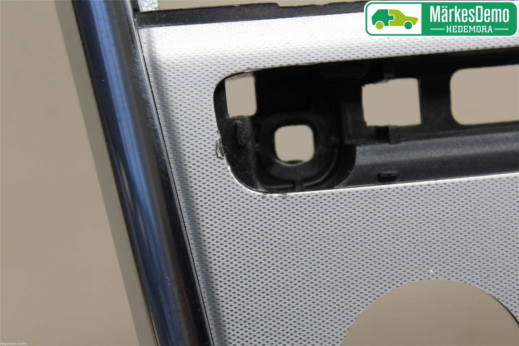 Volvo XC60 14-17 Instrumentkonsoll Mitt