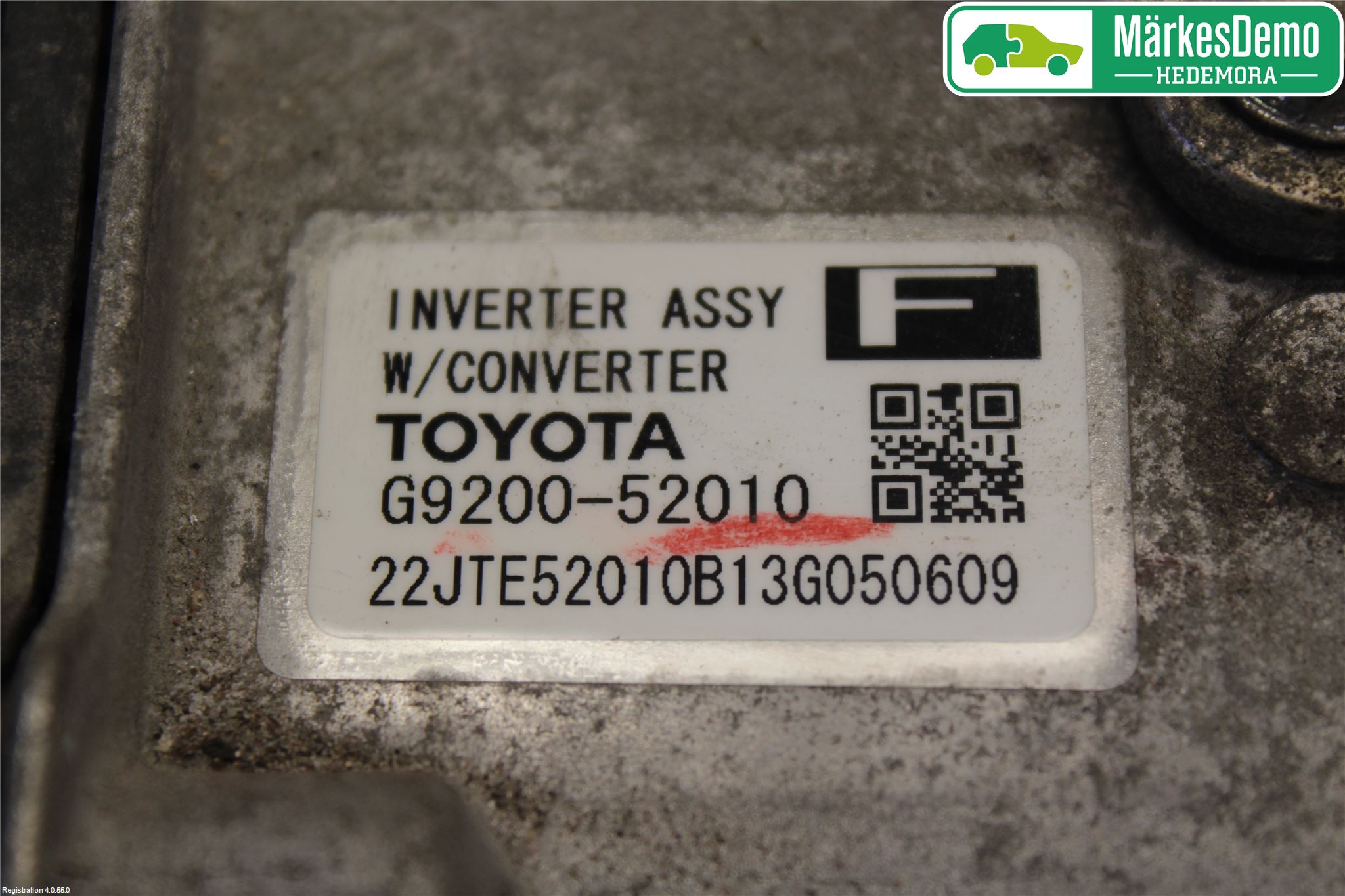Toyota YARIS XP130 12-14 Hybridconverter