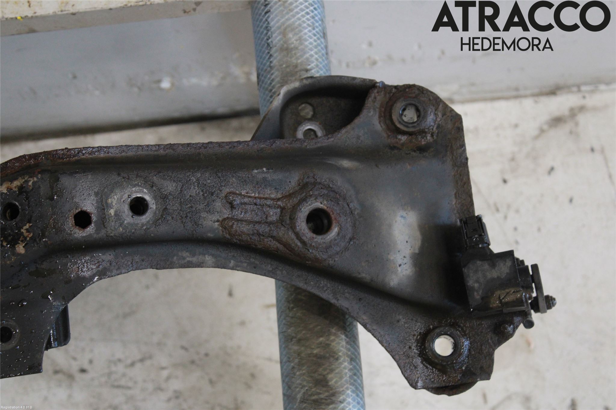 BMW 3 E46      98-05 Framvagnsbalk