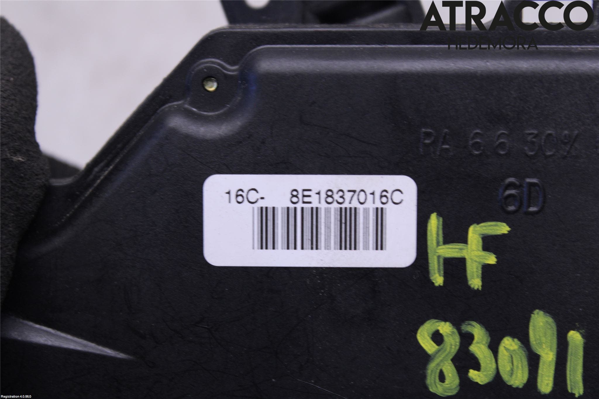 Audi A4/S4 01-05 Låskista-Dörrlås