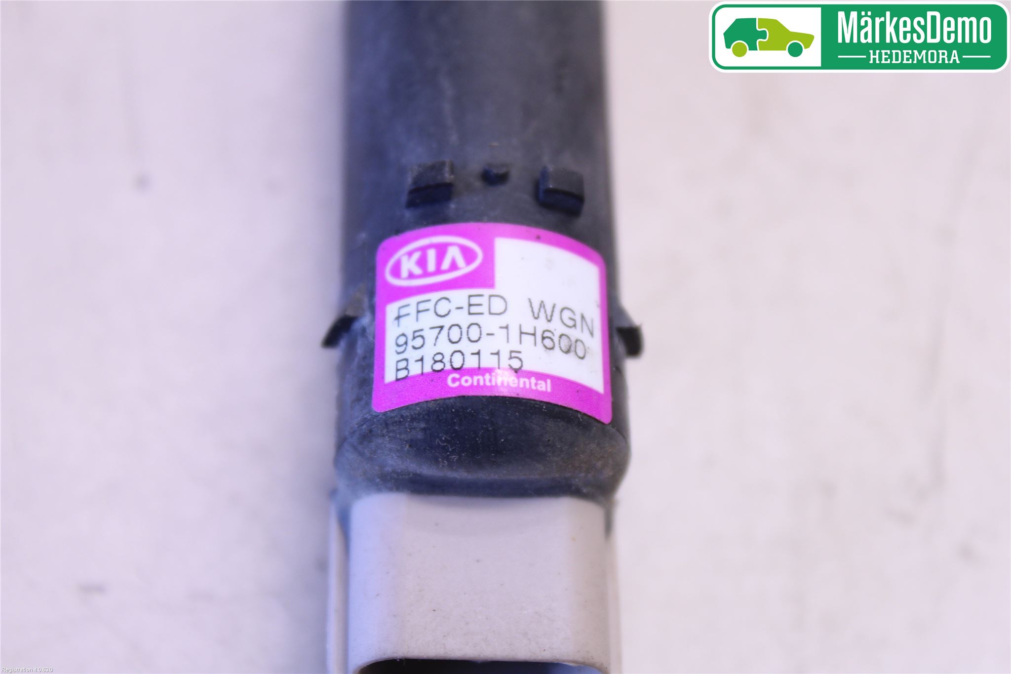 Kia CEED 06-12 Parkeringshjälp Backsensor