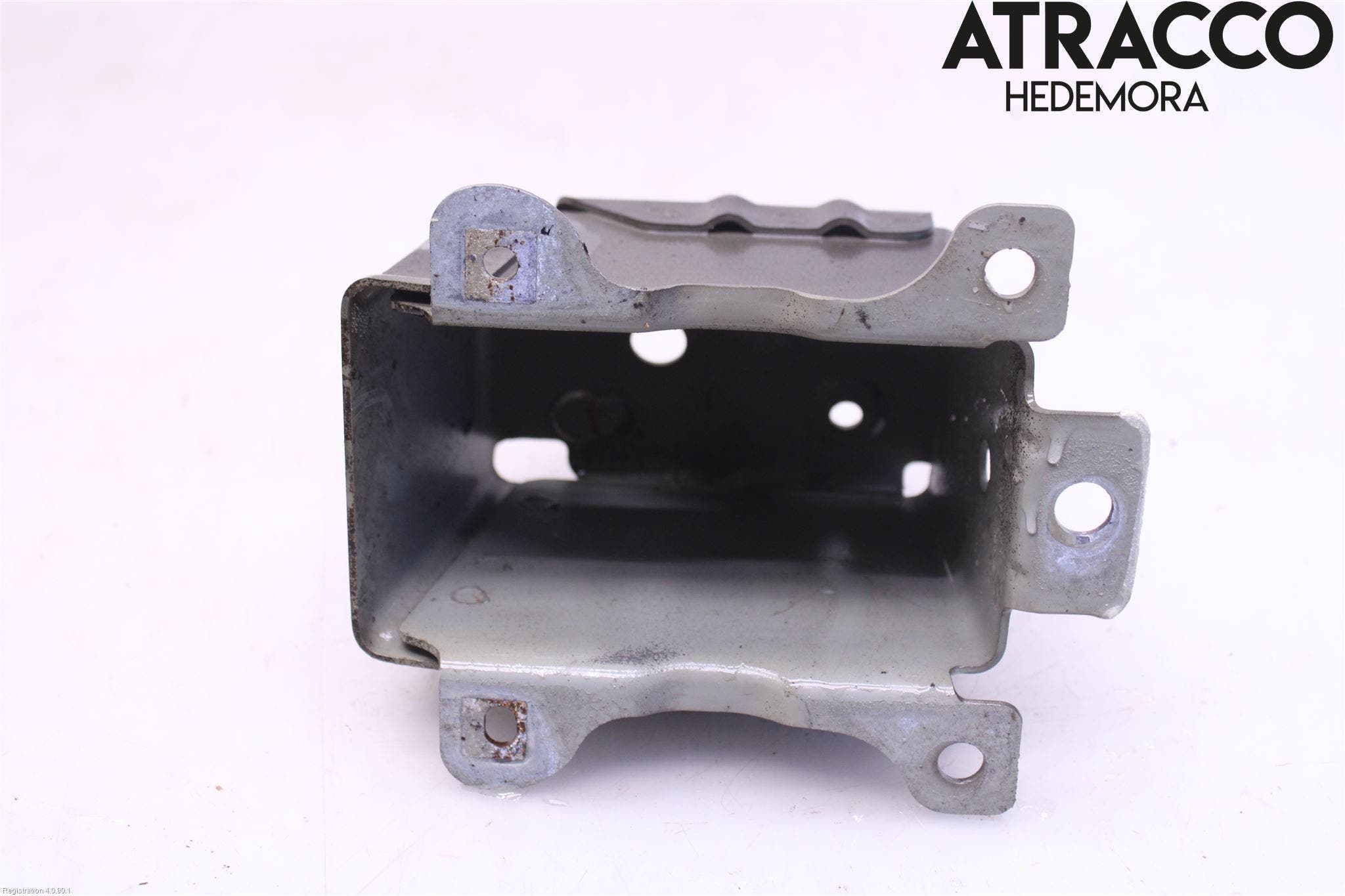 Nissan PULSAR Stötfångarbärjärn Bak