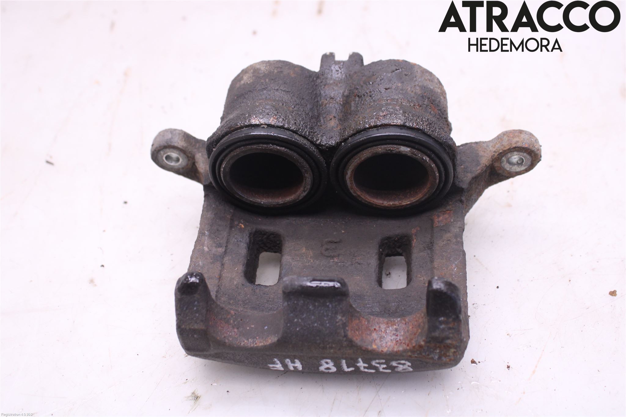 Nissan NAVARA 05-16 Bromsok Fram Höger