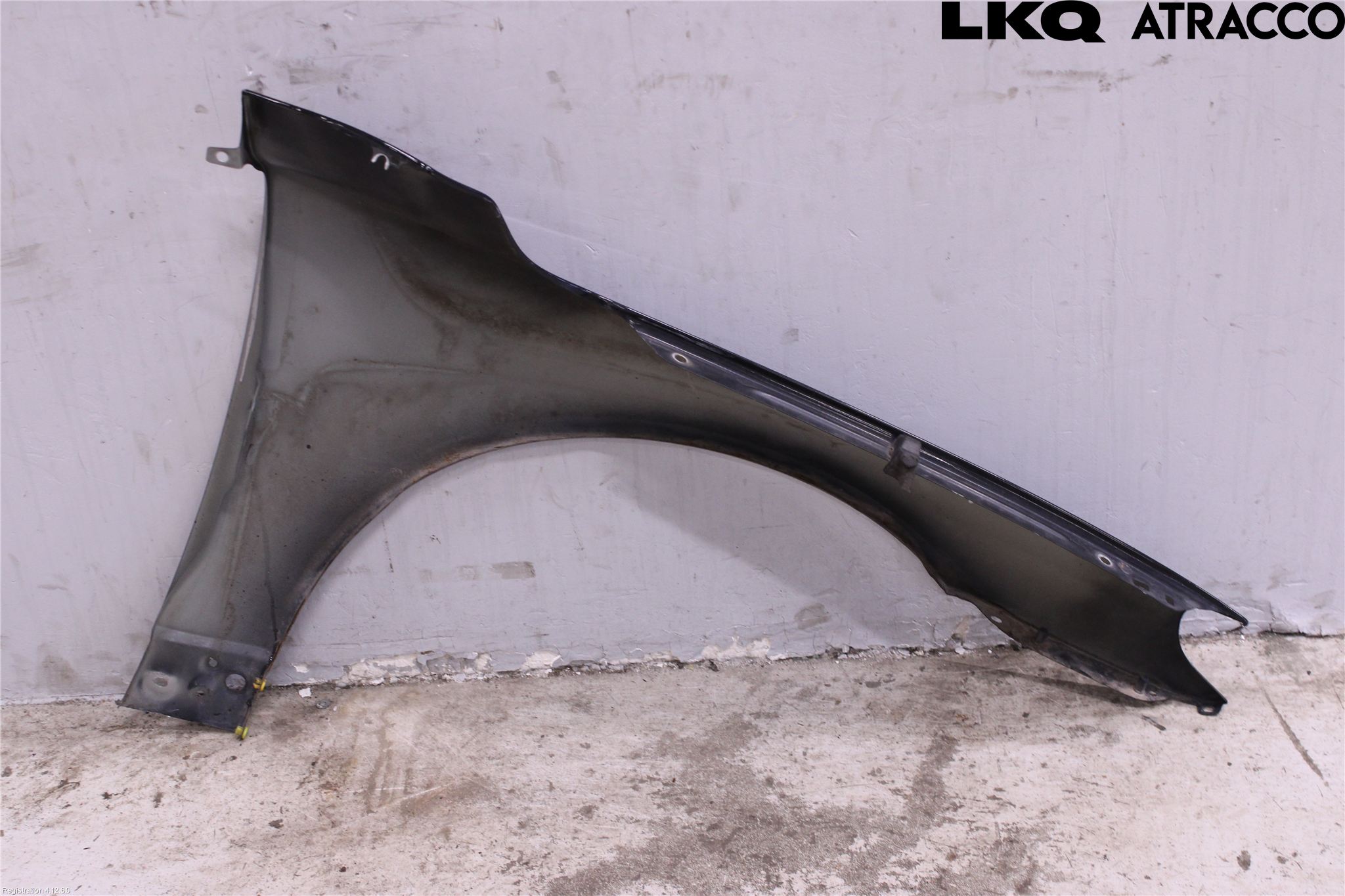 Volvo V70 08-13 Skärm Fram Vänster