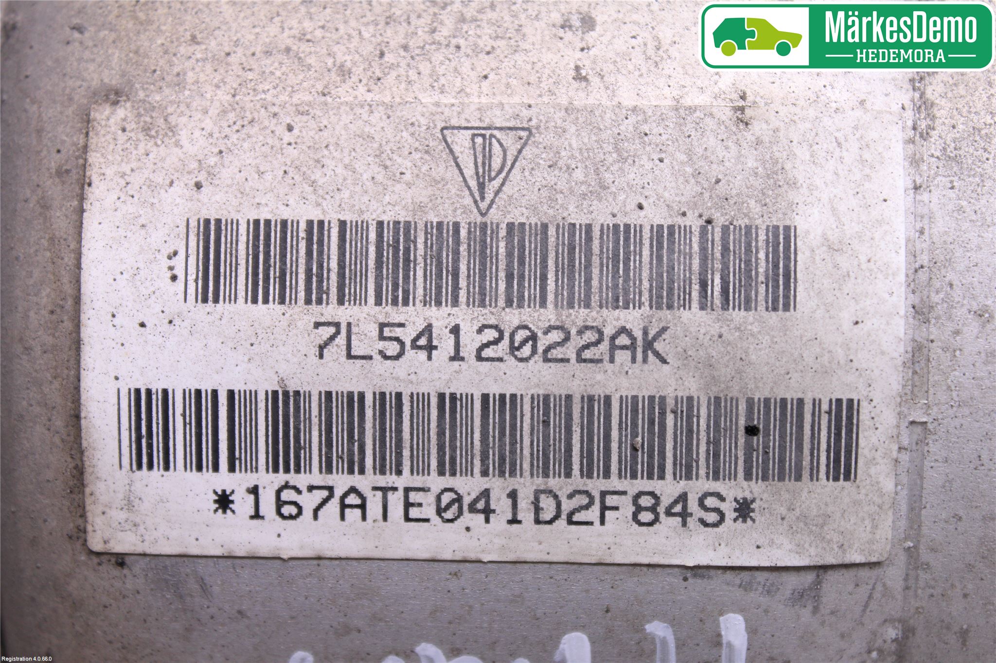 Porsche CAYENNE 03- Fjäderben Fram Höger