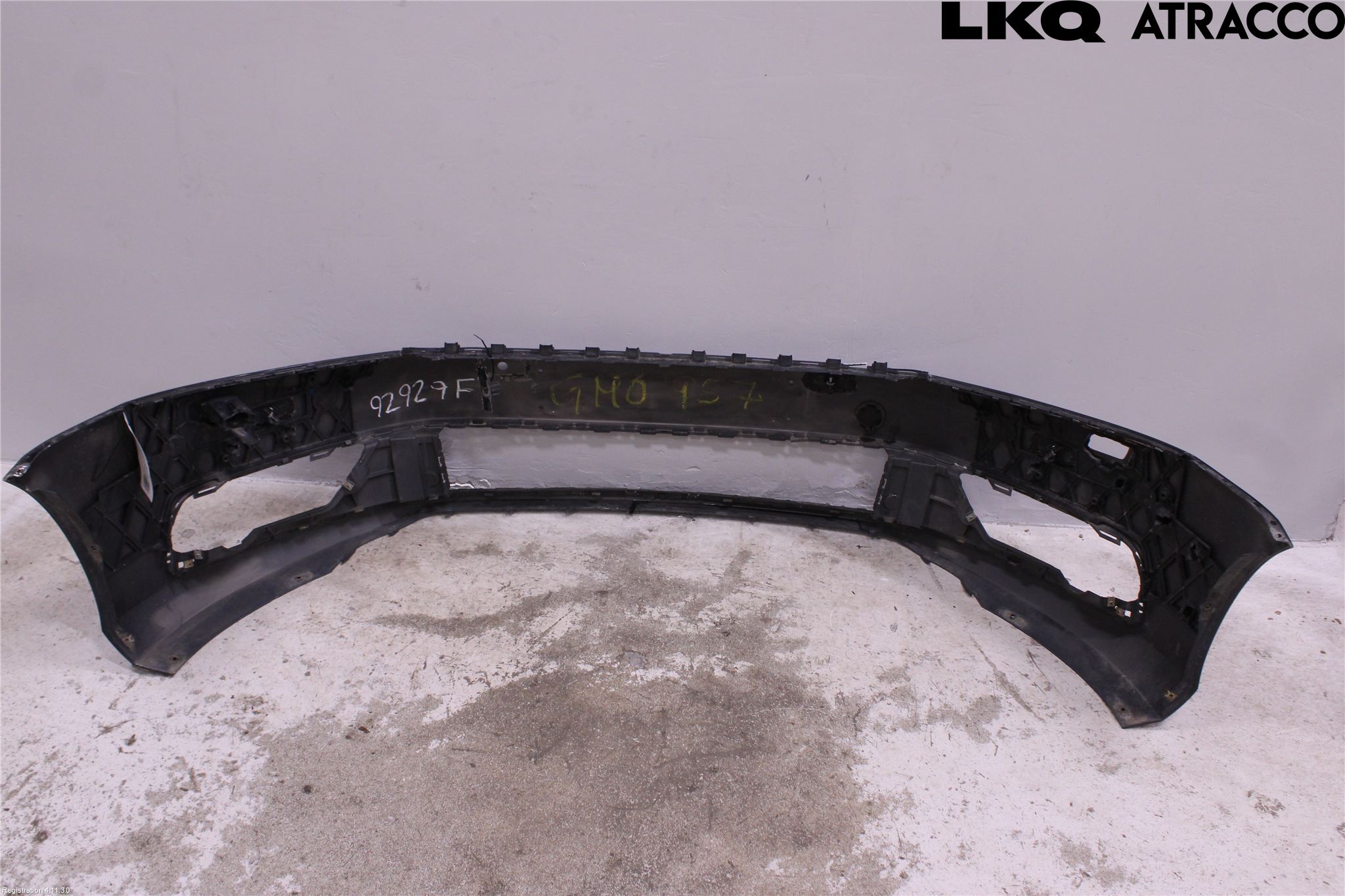 Volkswagen VW PASSAT 11-14 Stötfångarbeklädnad Fram