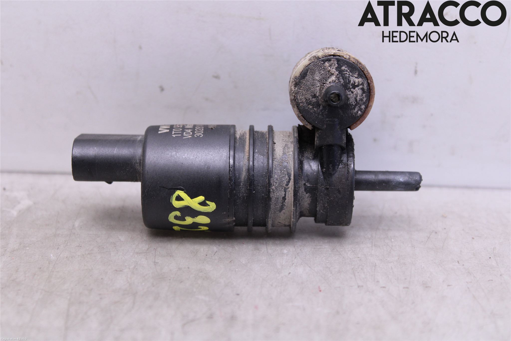 Audi A6/S6     05-11 Spolarpump Vindruta