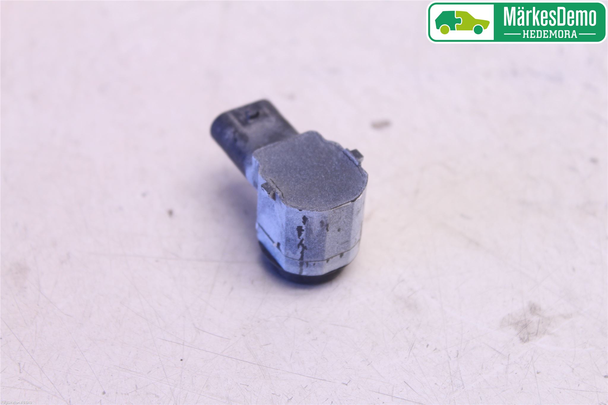 Volkswagen VW PASSAT 11-14 Parkeringshjälp Frontsensor
