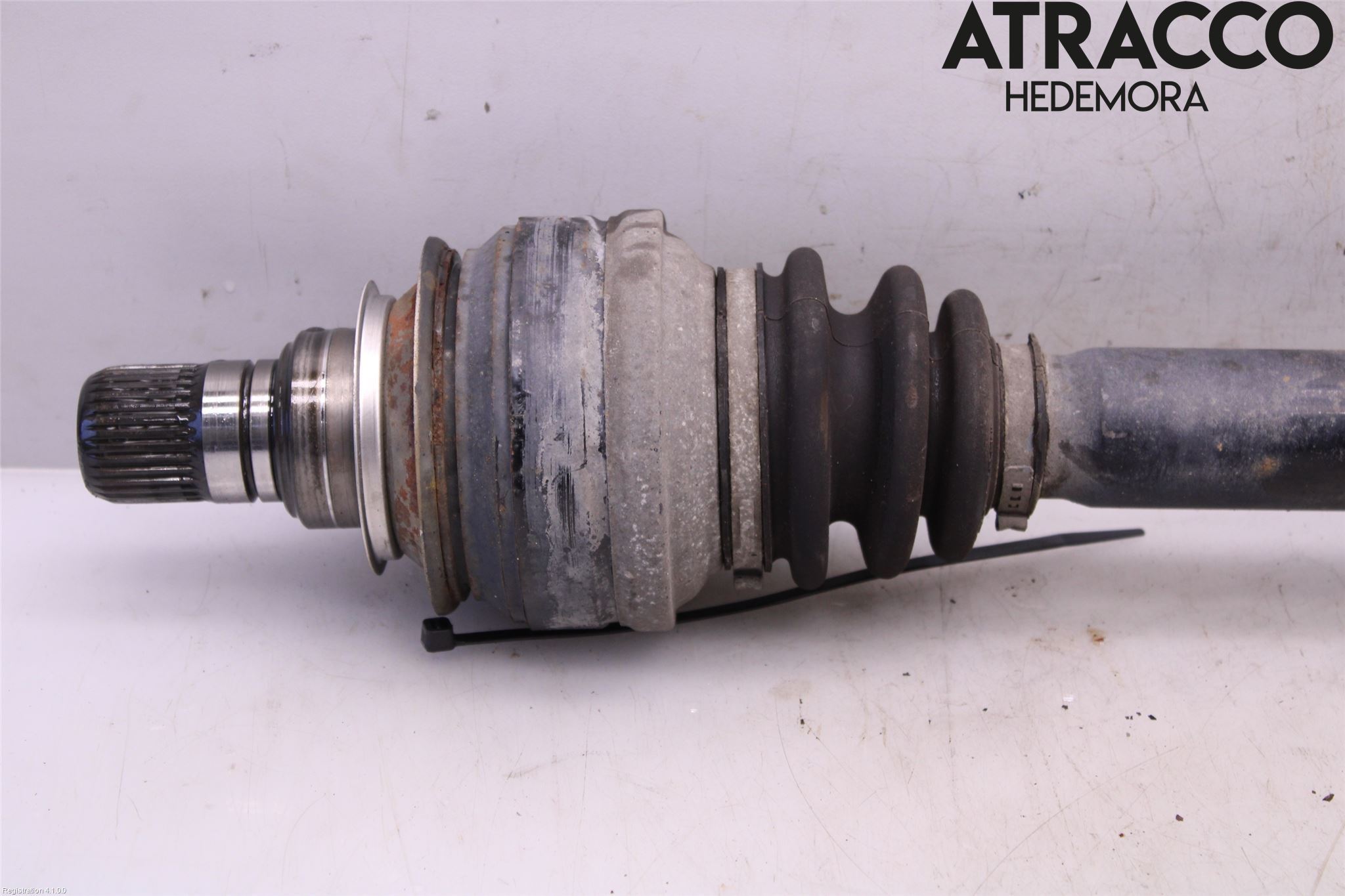 BMW 4 F32/F33/F82/F83 13-20 Drivaxel Bak Vänster