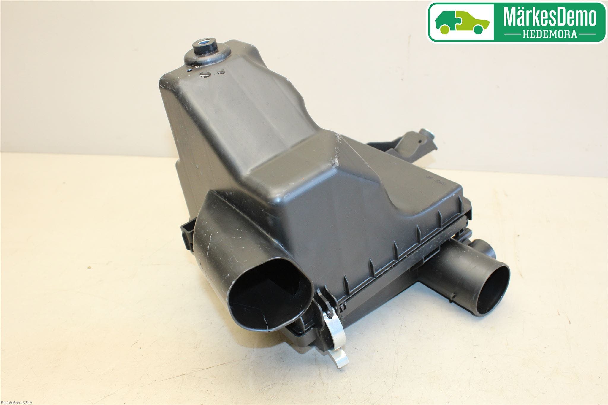 Toyota AURIS 13-19 Luftrenare