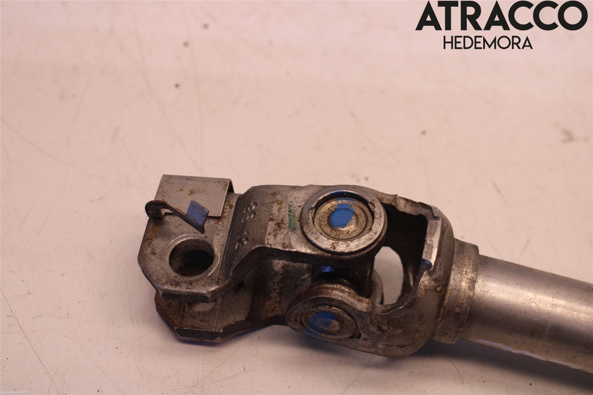 Peugeot 208 12-15 Rattaxelknut