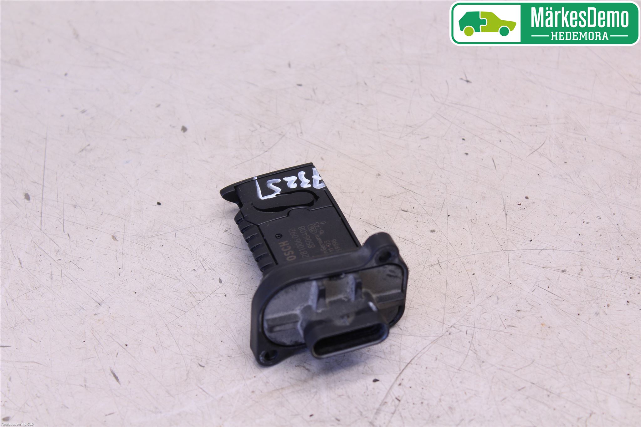 BMW 3 F30/F31/F80 12-19 Injluftmassamätare