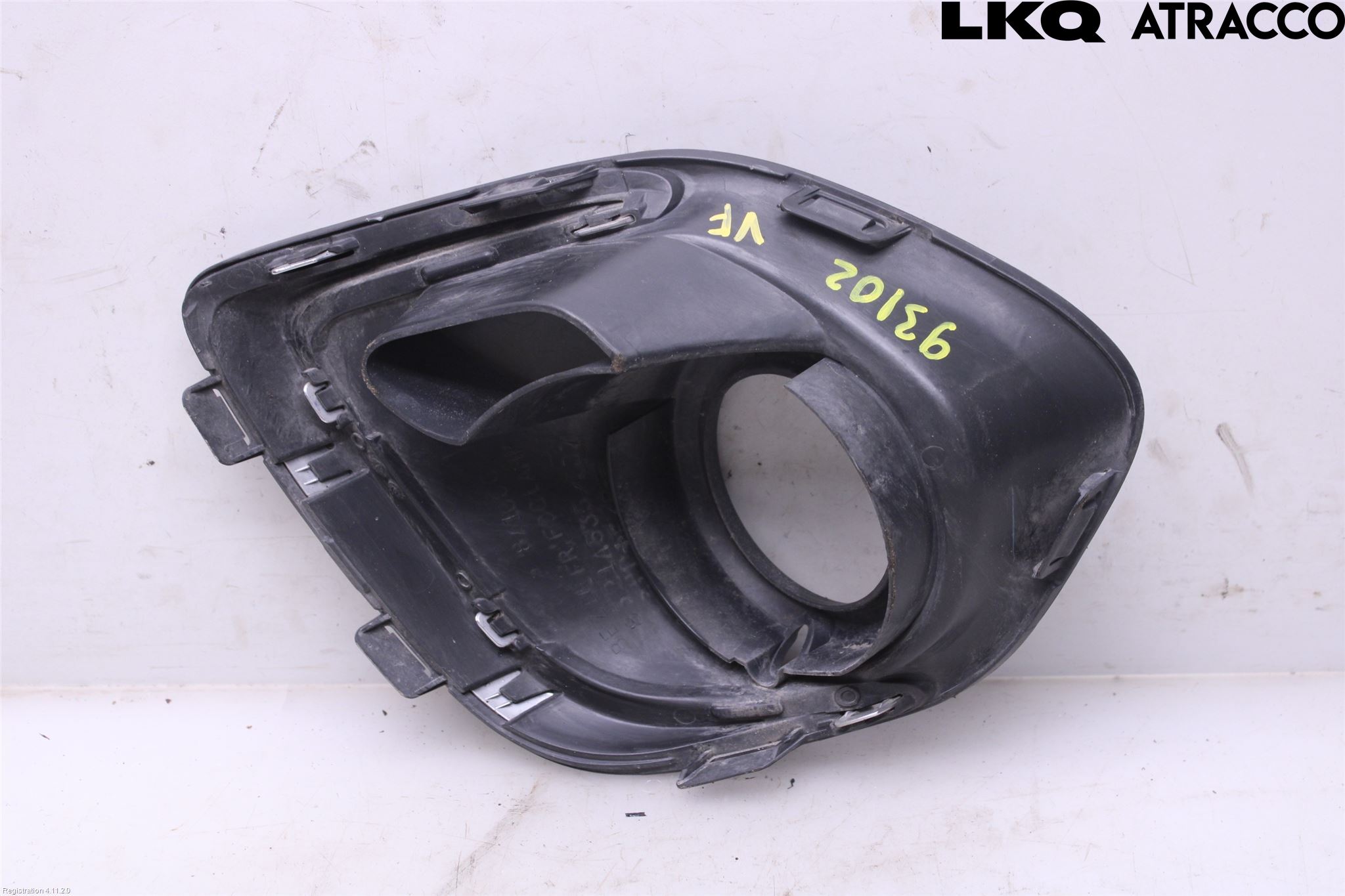 Mitsubishi ASX 10-22 Dimljussarg Fram