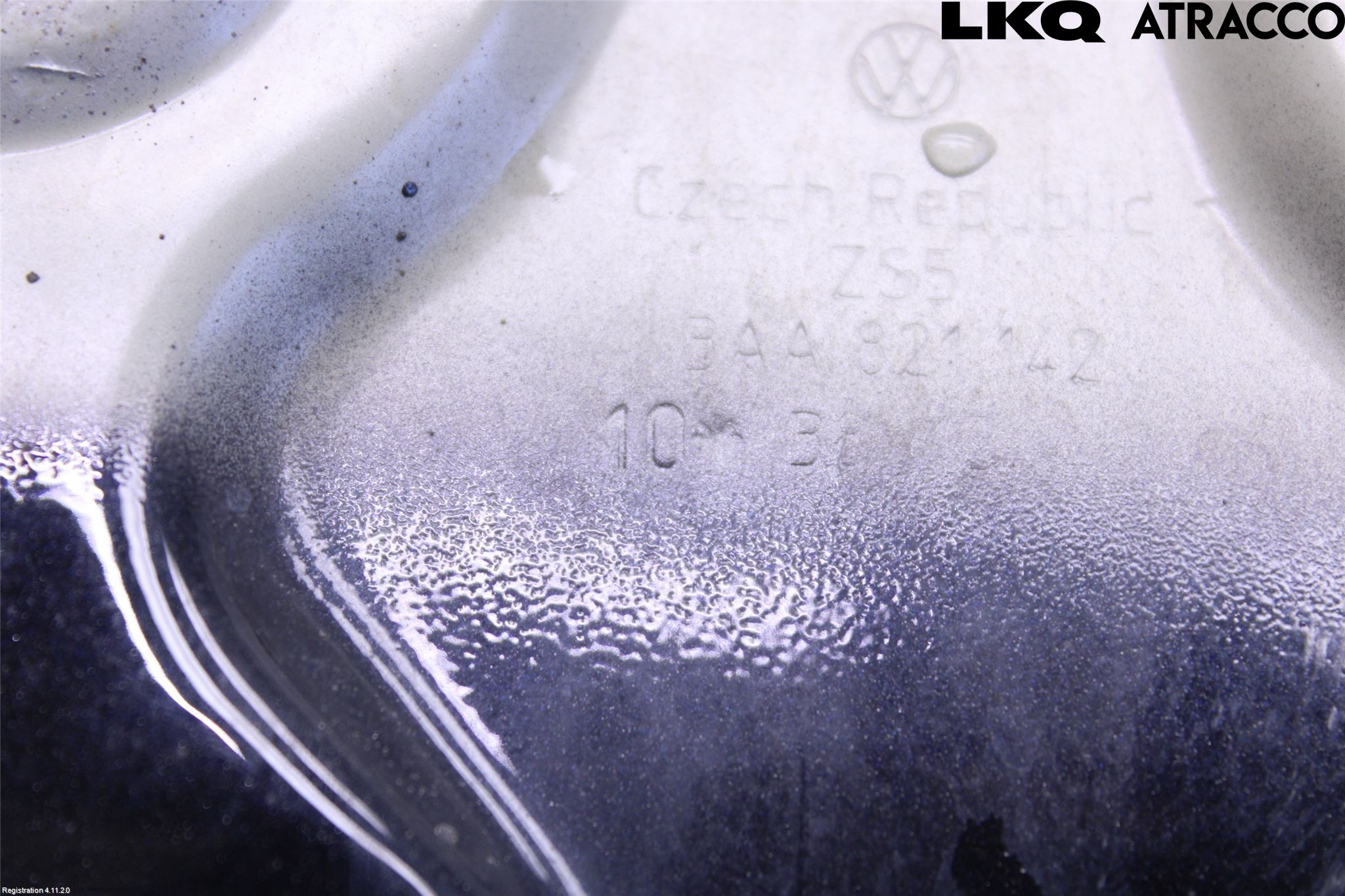 Volkswagen VW PASSAT 15-19 Skärmfäste Fram Hö