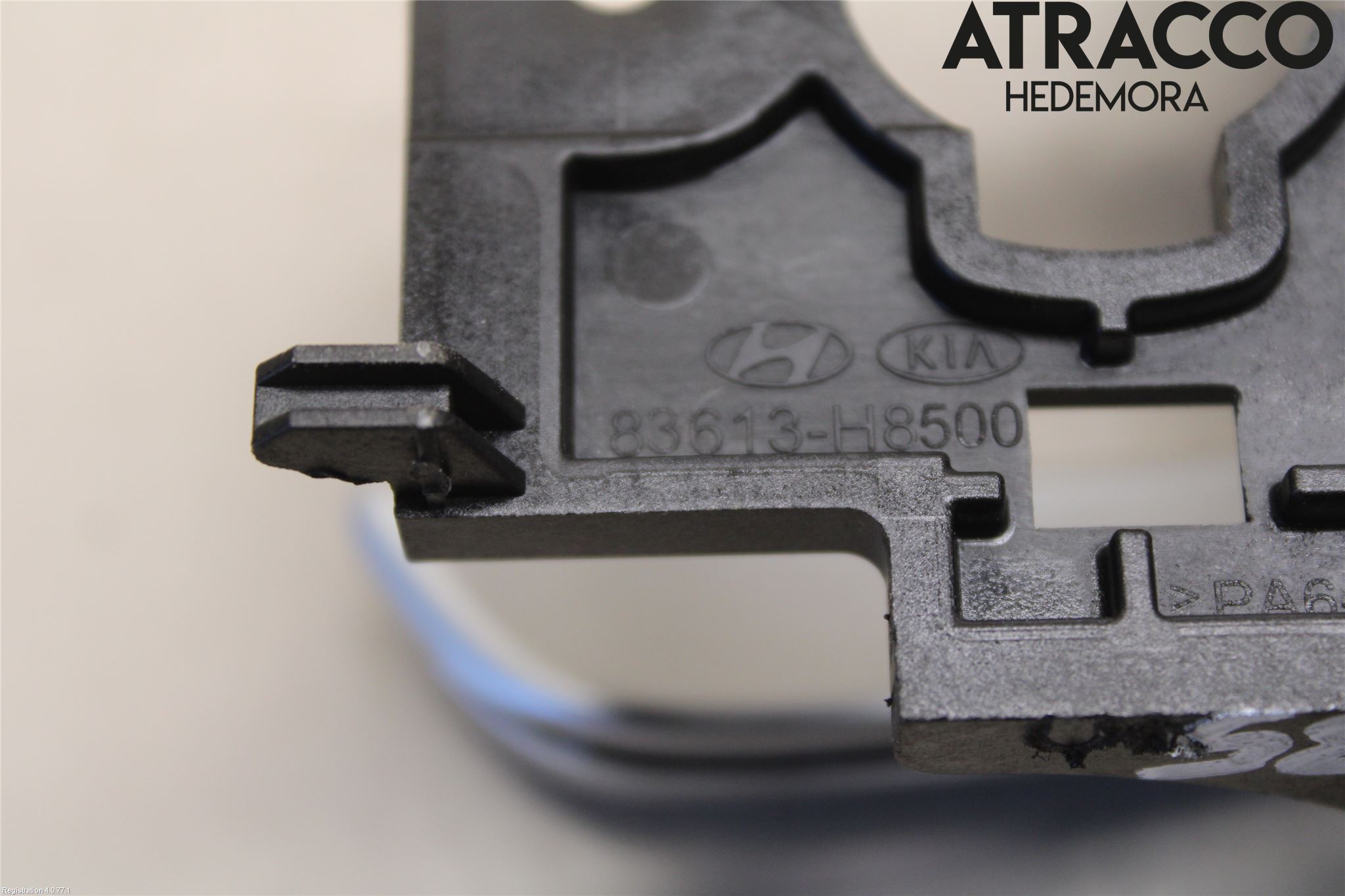 Kia RIO 17- Dörrhandtag Inre Vä