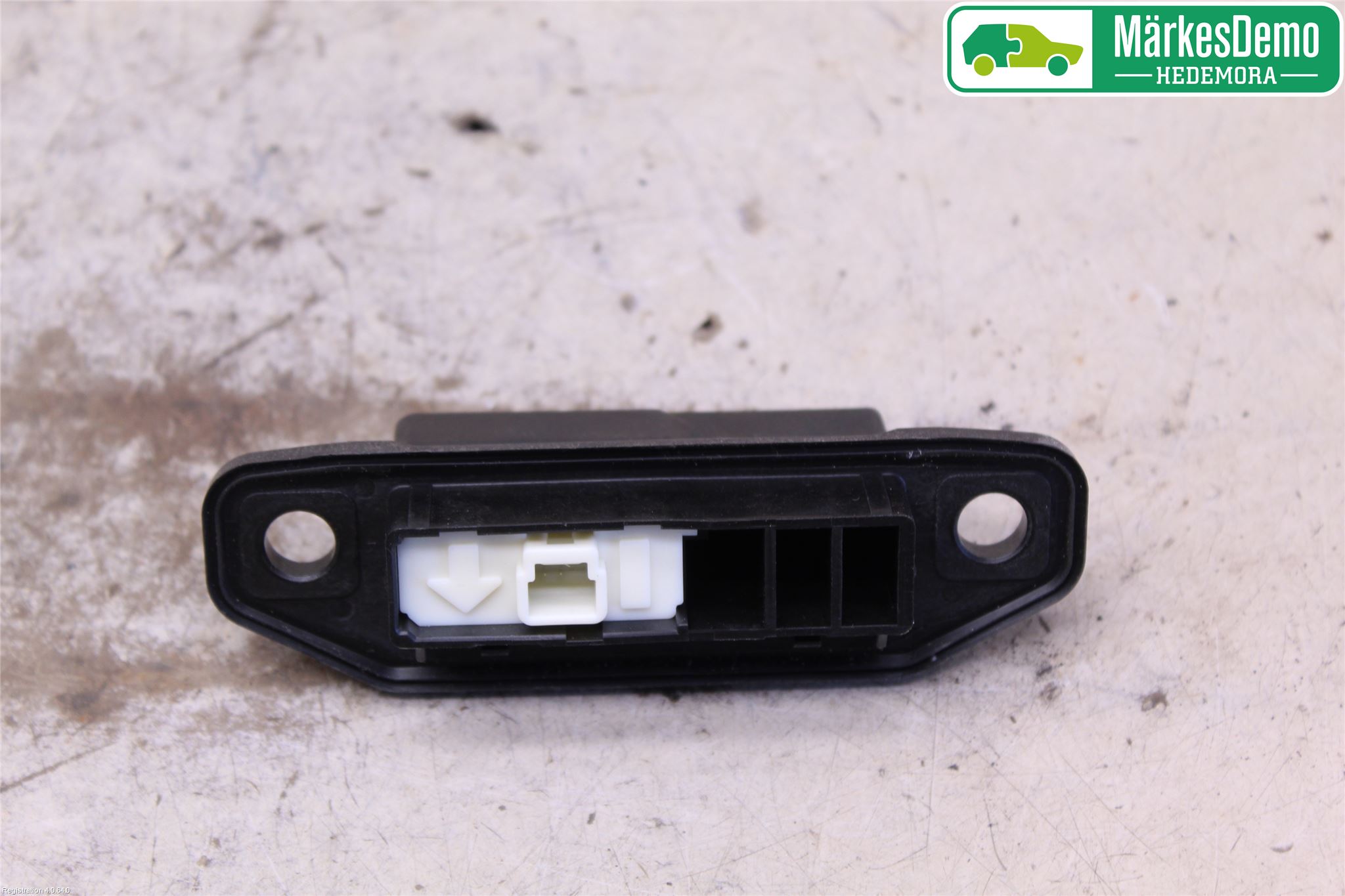 Toyota YARIS XP130 15-20 Bakluckehandtag