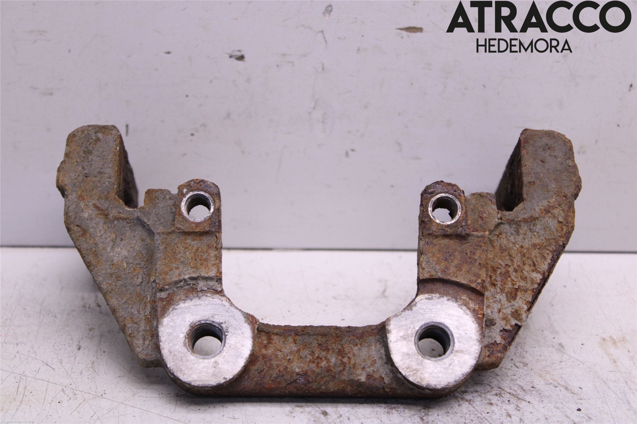 BMW 6 E63/64 02-10 Bromsokshållare