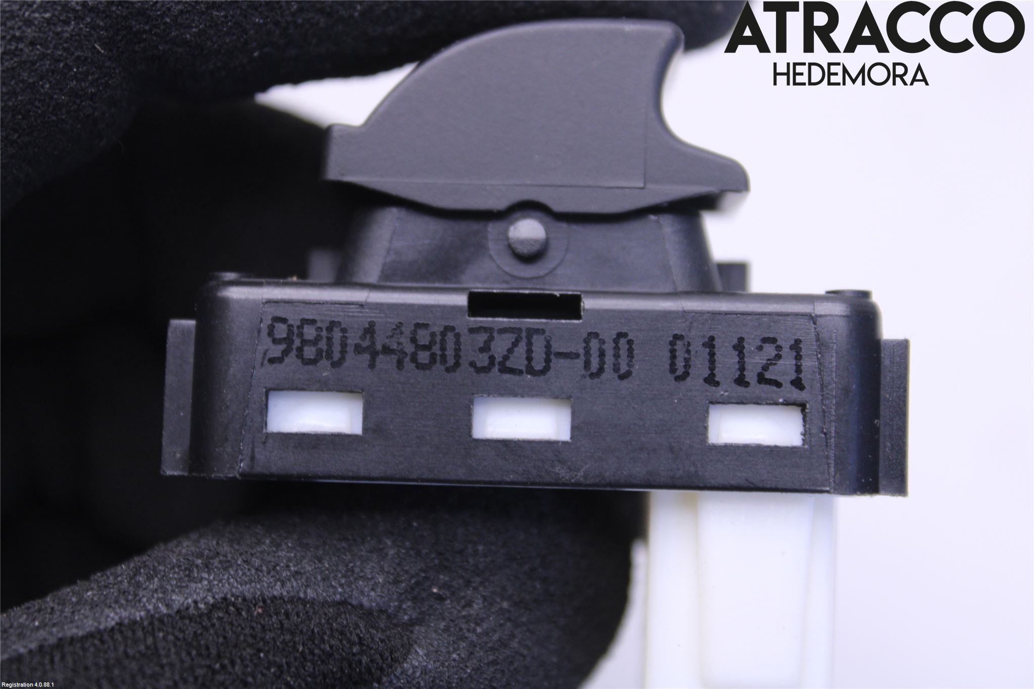 Peugeot 2008/E-2008 20- Strömställare Elhiss