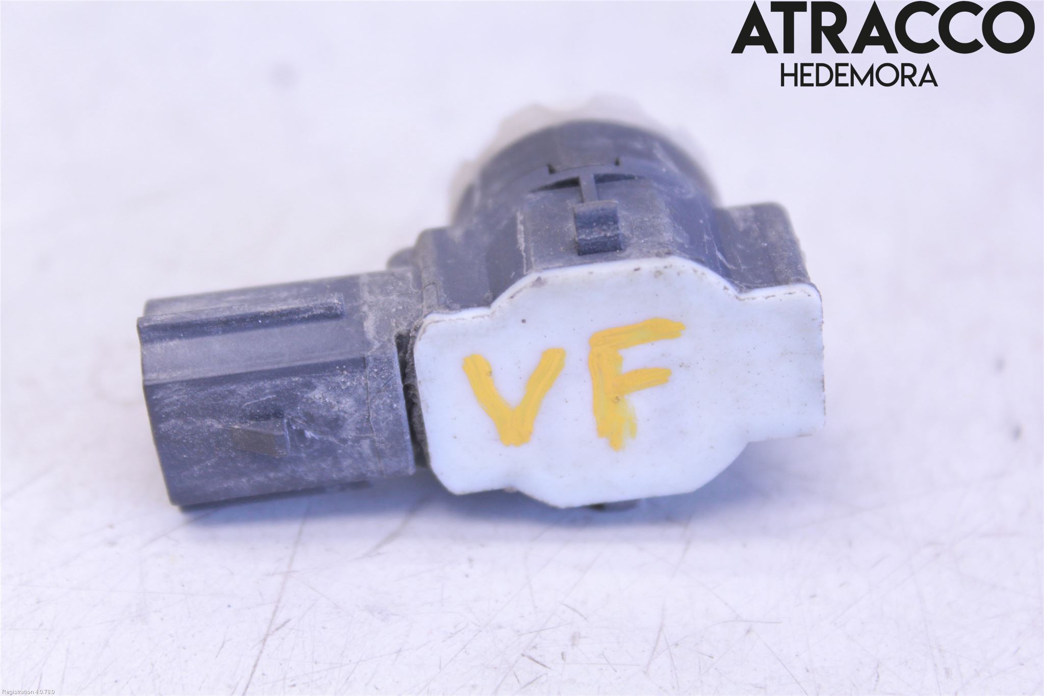 Opel INSIGNIA 17- Parkeringshjälp Frontsensor