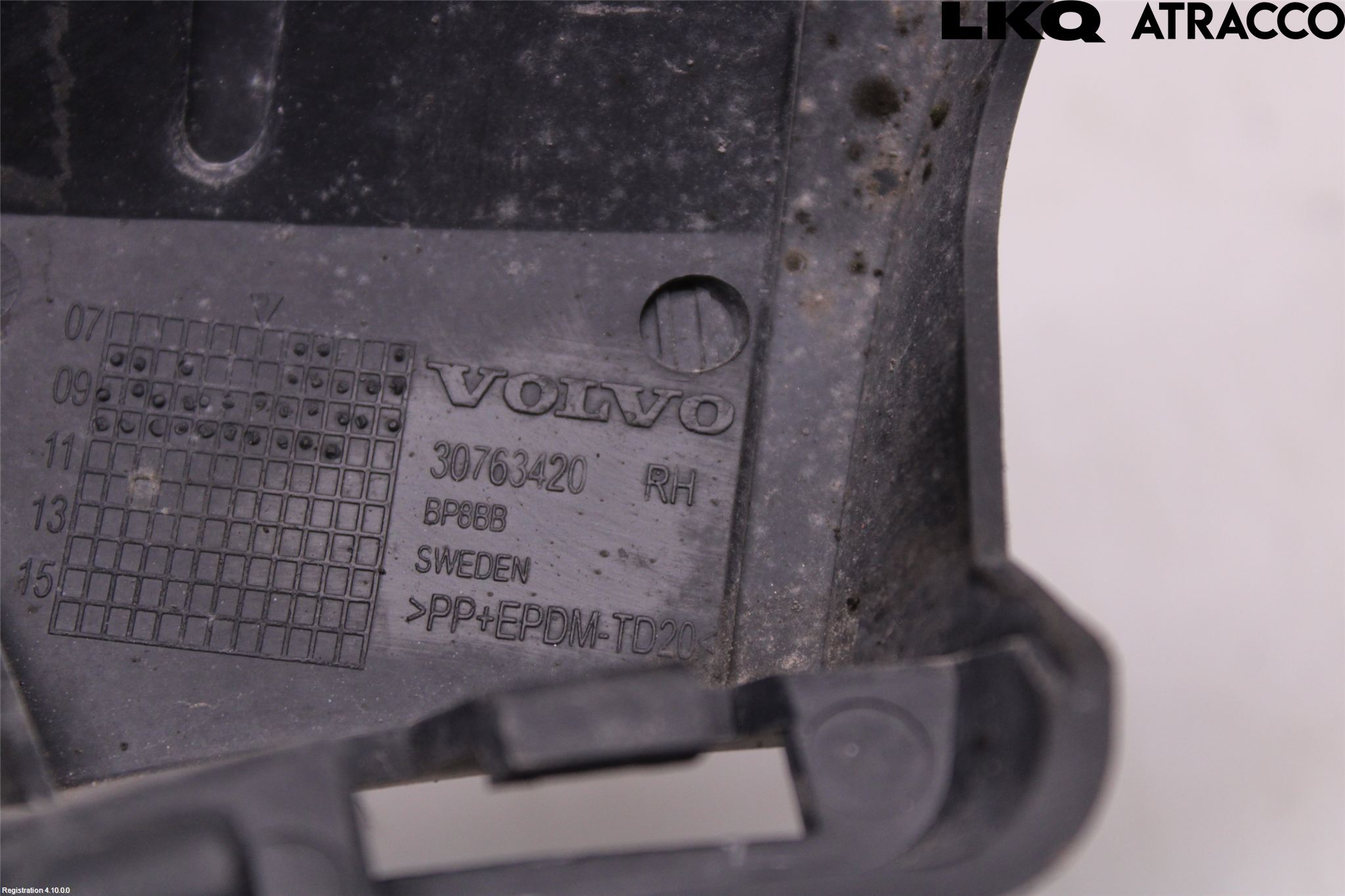 Volvo XC60 09-13 Stötfångardel Fram Hö